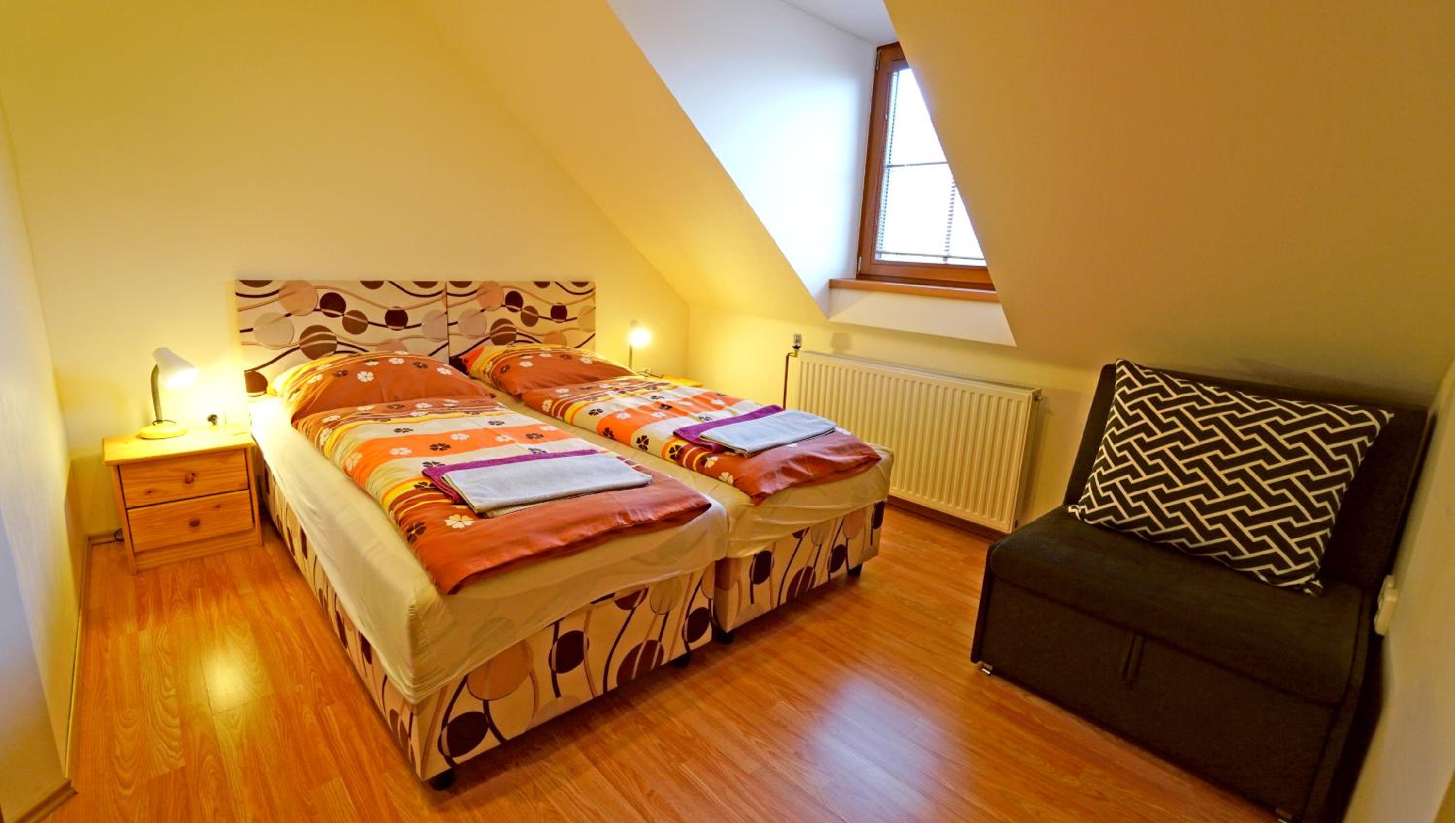 Quadruple Room with Private Bathroom
