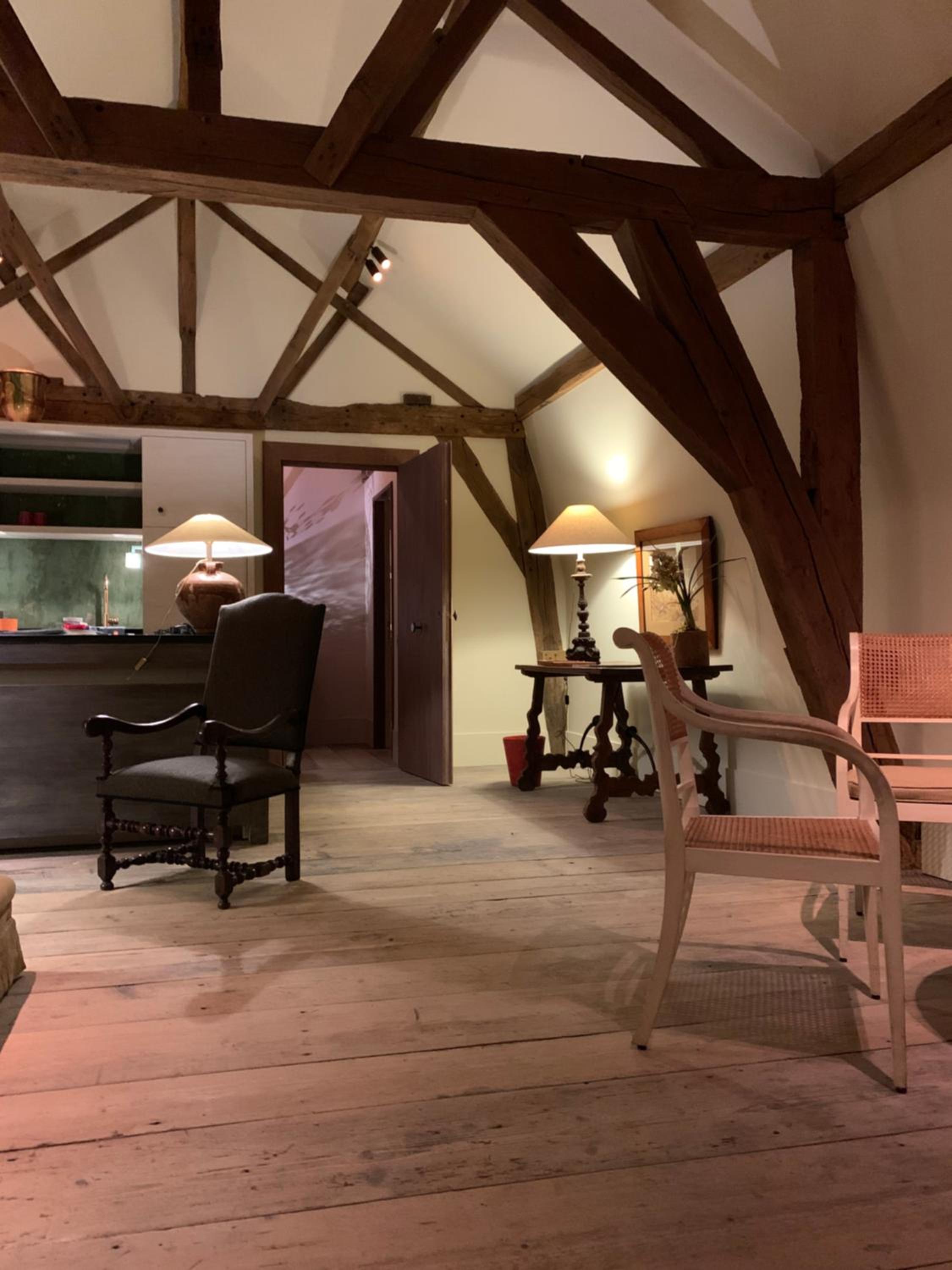 King Suite - Photo 15