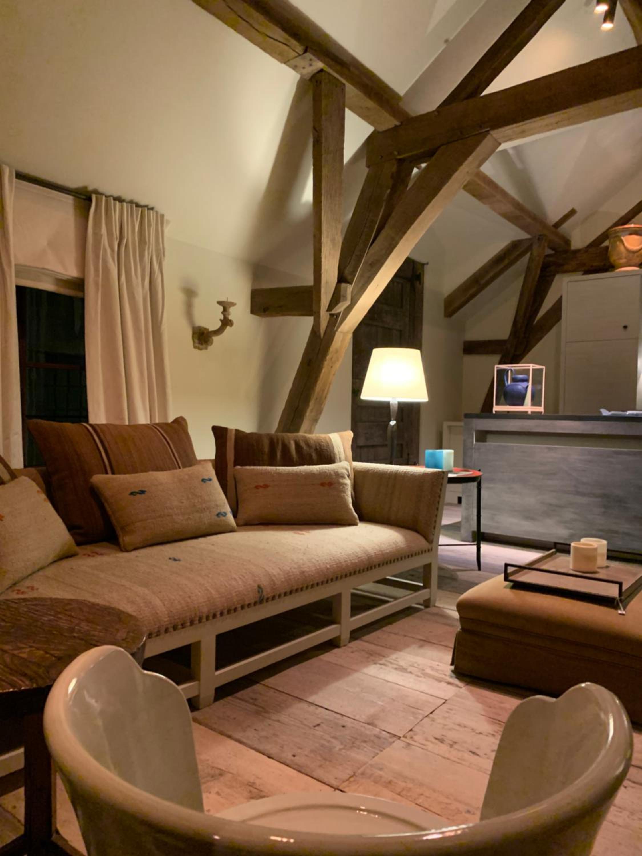 King Suite - Photo 13