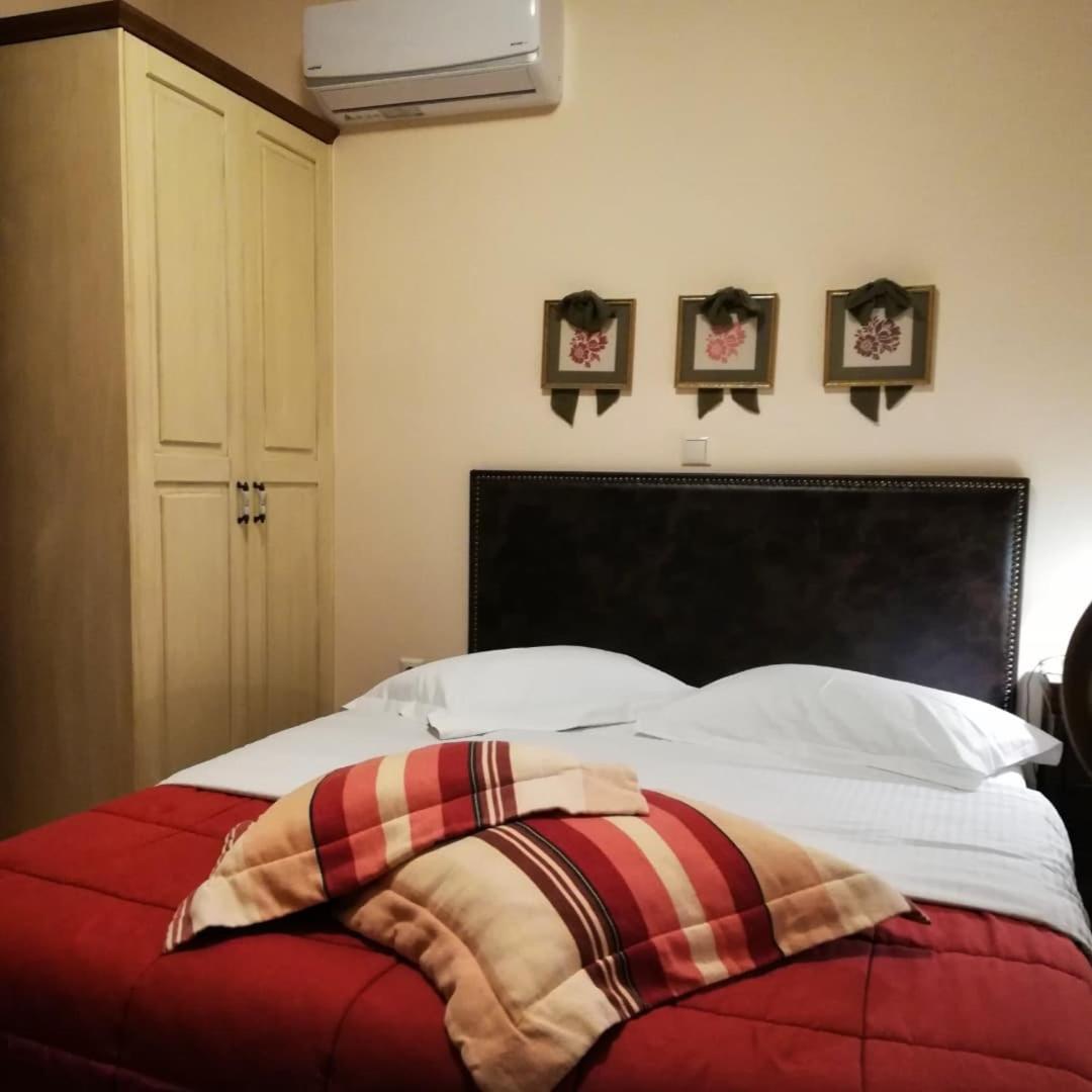 Double Room with Fireplace - Photo 32