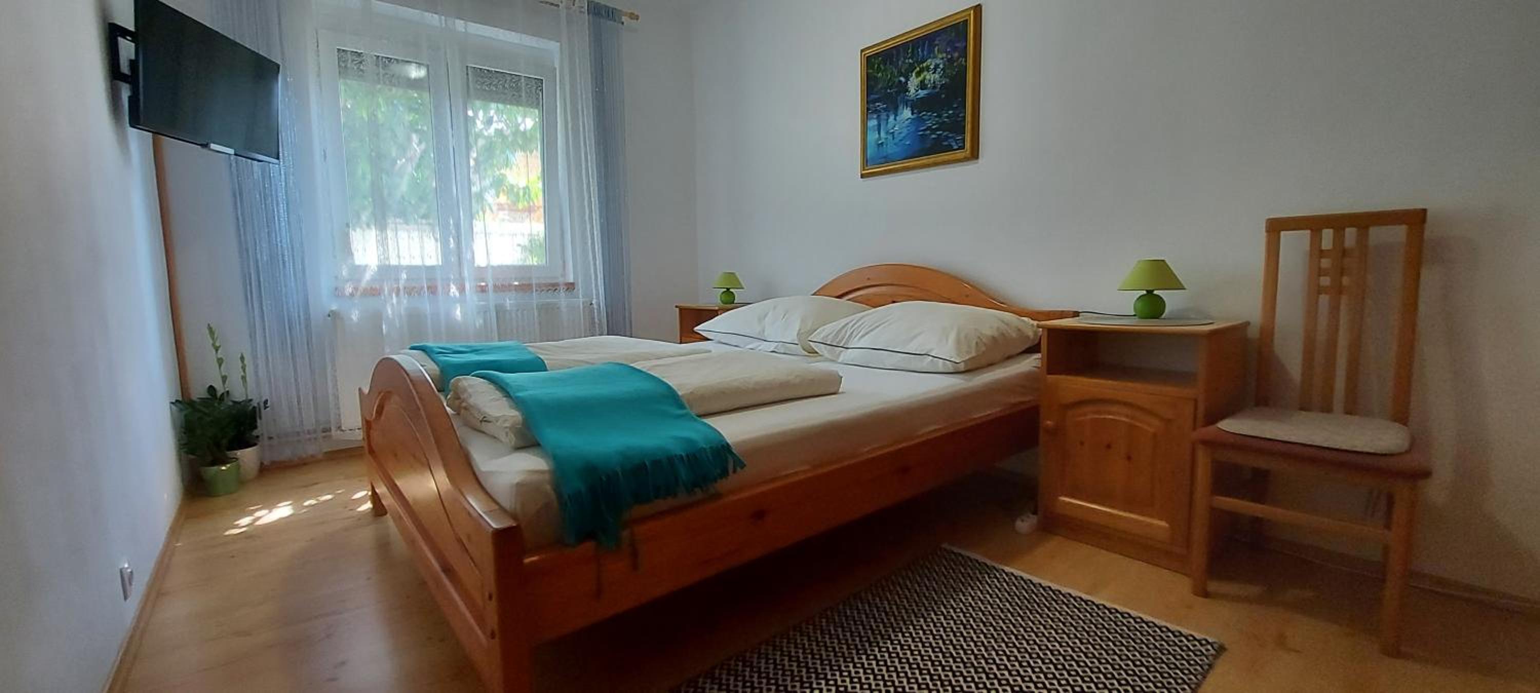 Three-Bedroom Apartment with Terrace- Ground floor