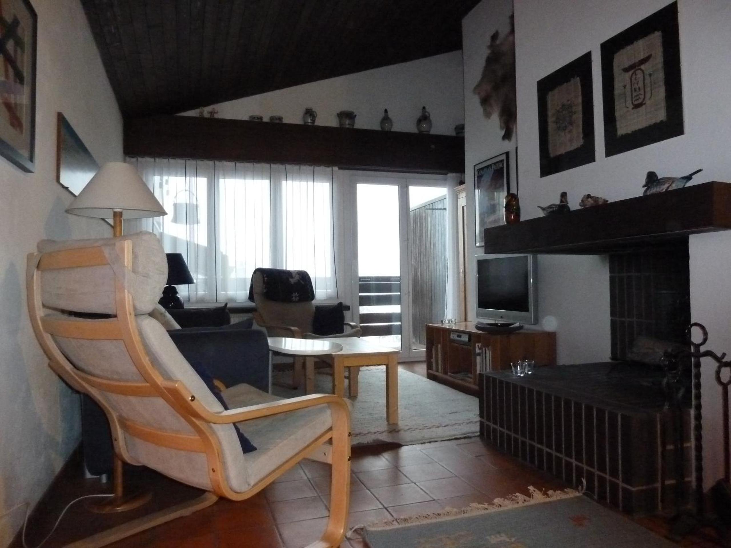 Apartment with Balcony photo 1