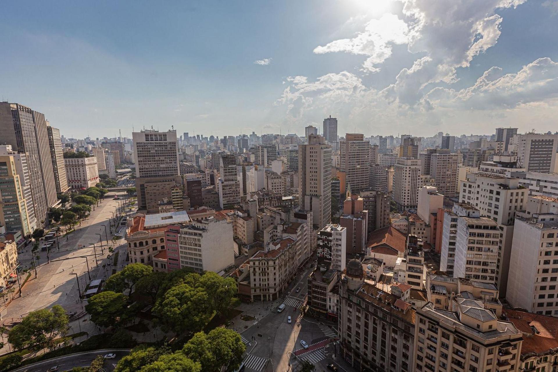 Superior Apartment with City View - Photo 37