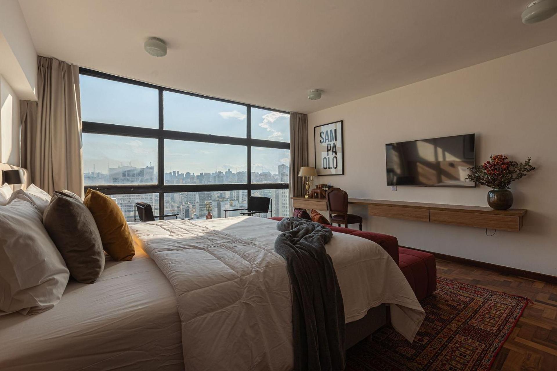 Superior Apartment with City View - Photo 2