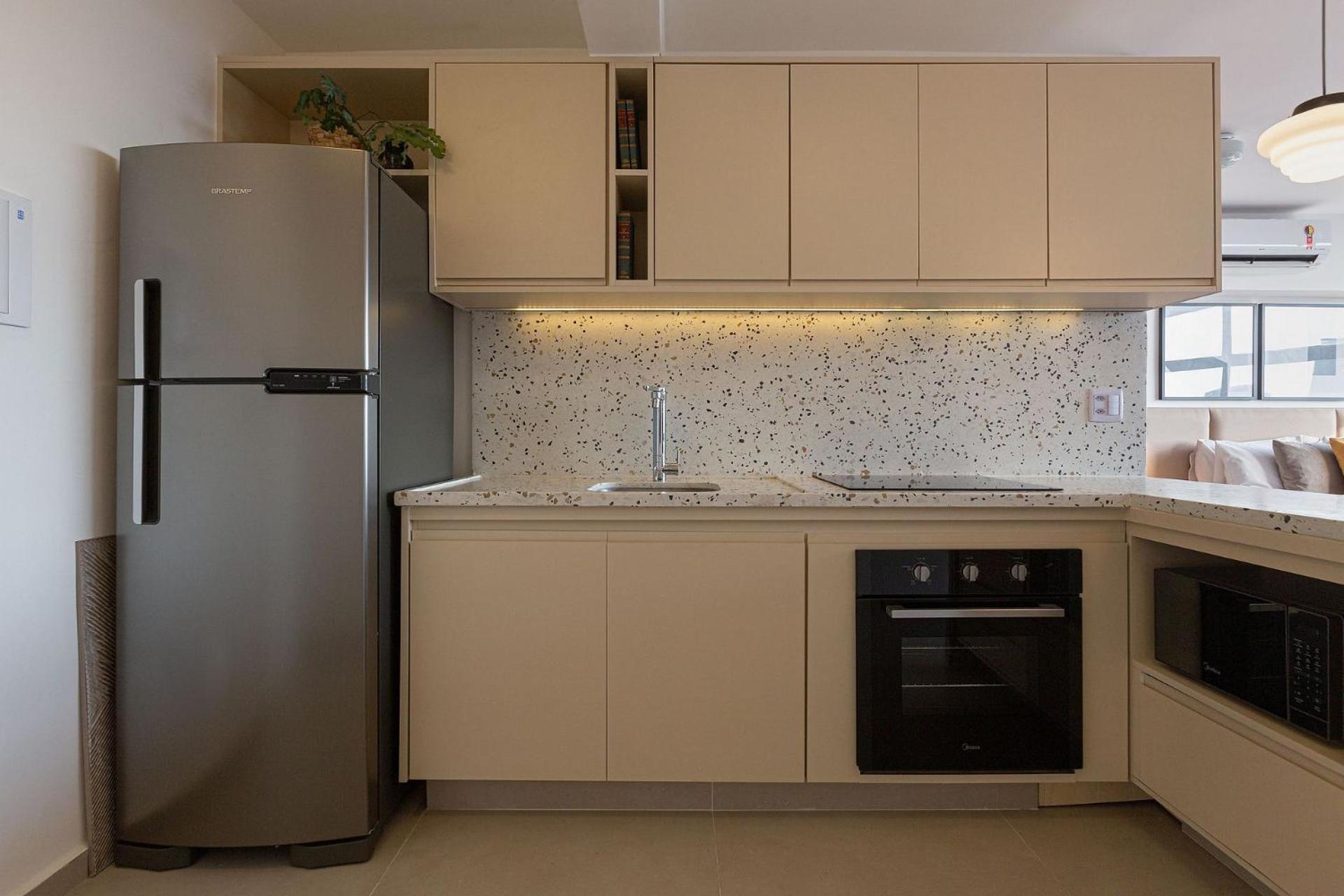 Superior Apartment with City View - Photo 29