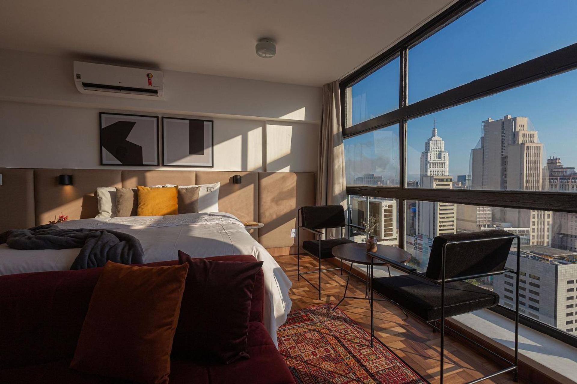 Superior Apartment with City View - Photo 25