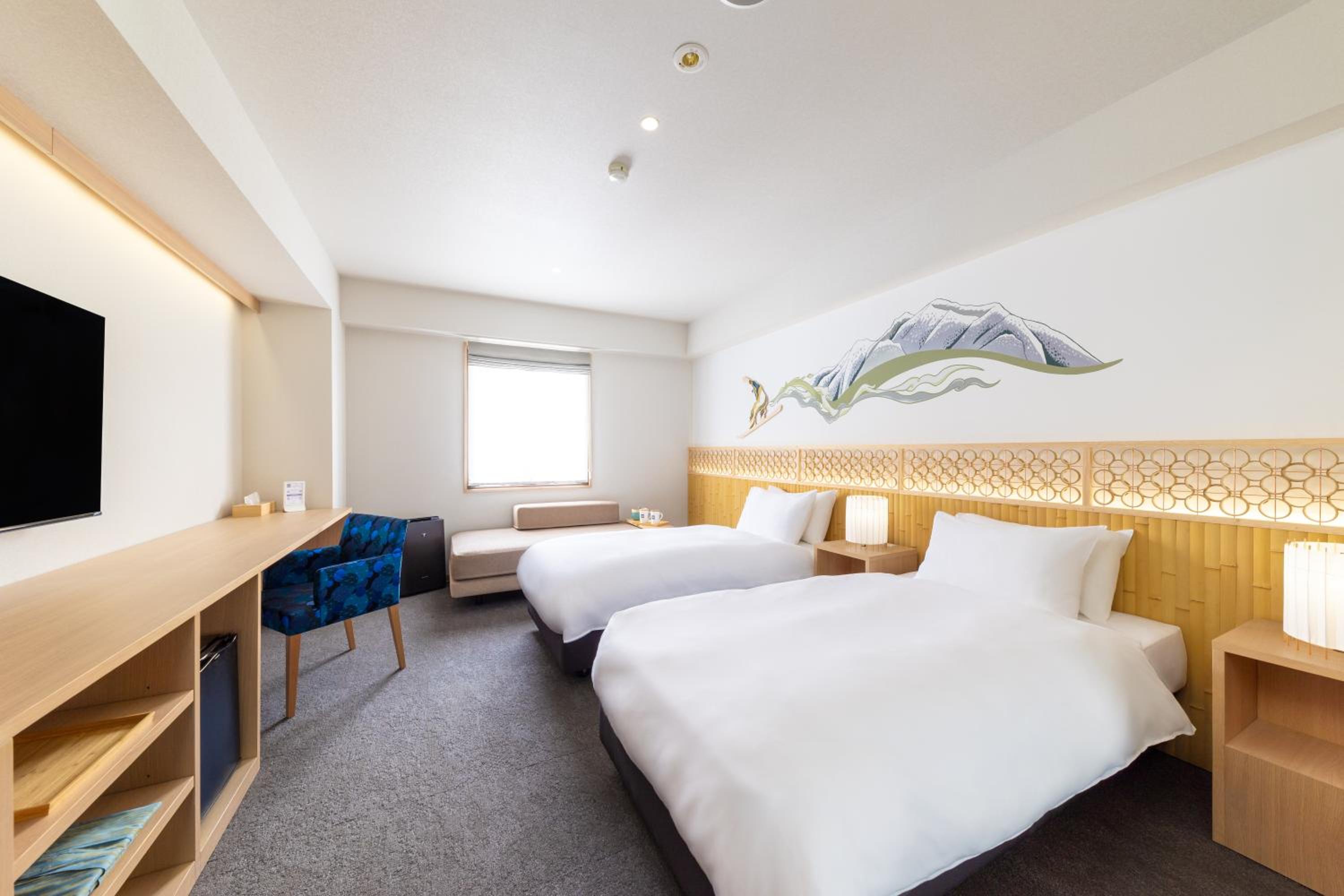 Deluxe Twin Room - Photo 3