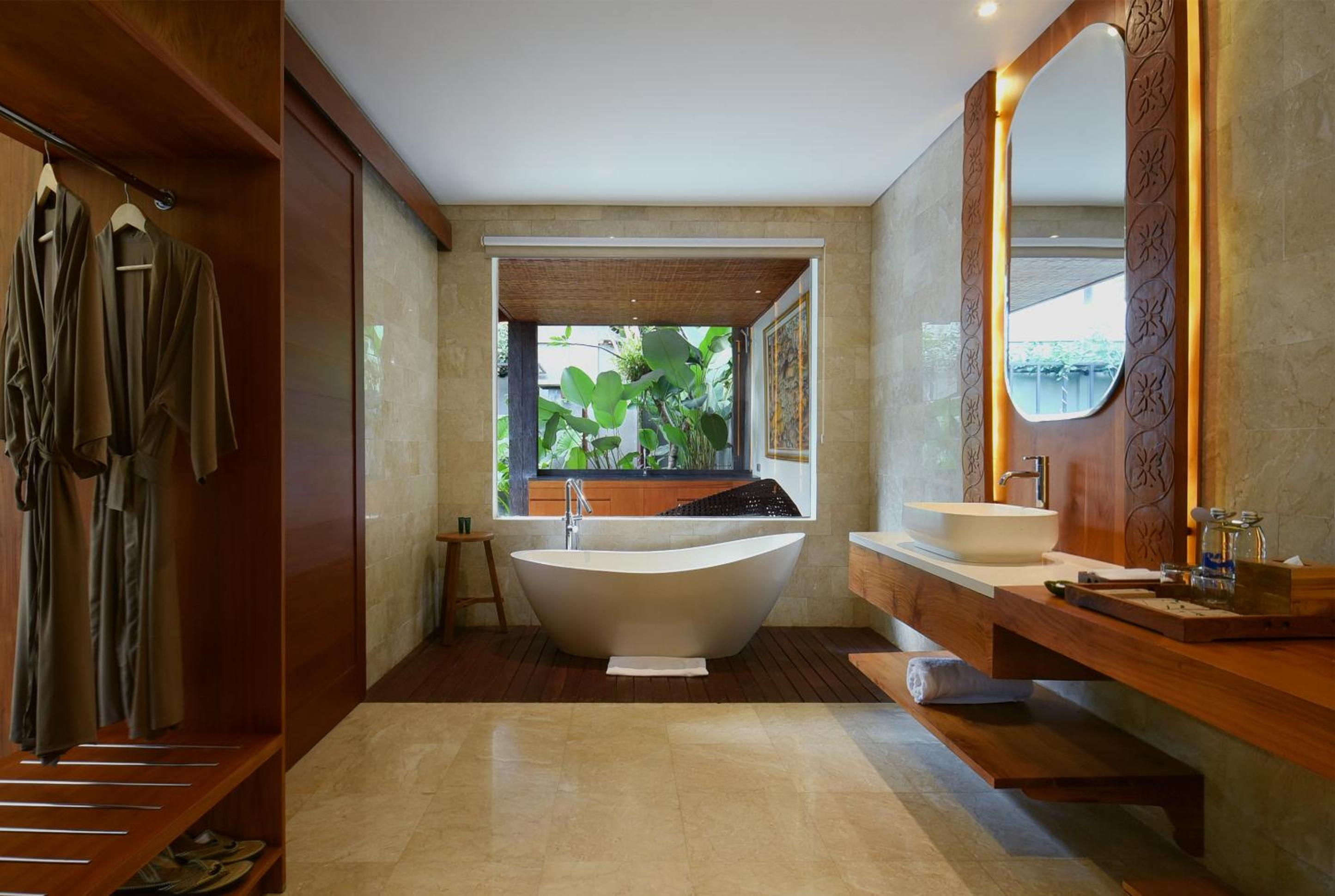 Villa with Private Pool - Photo 4