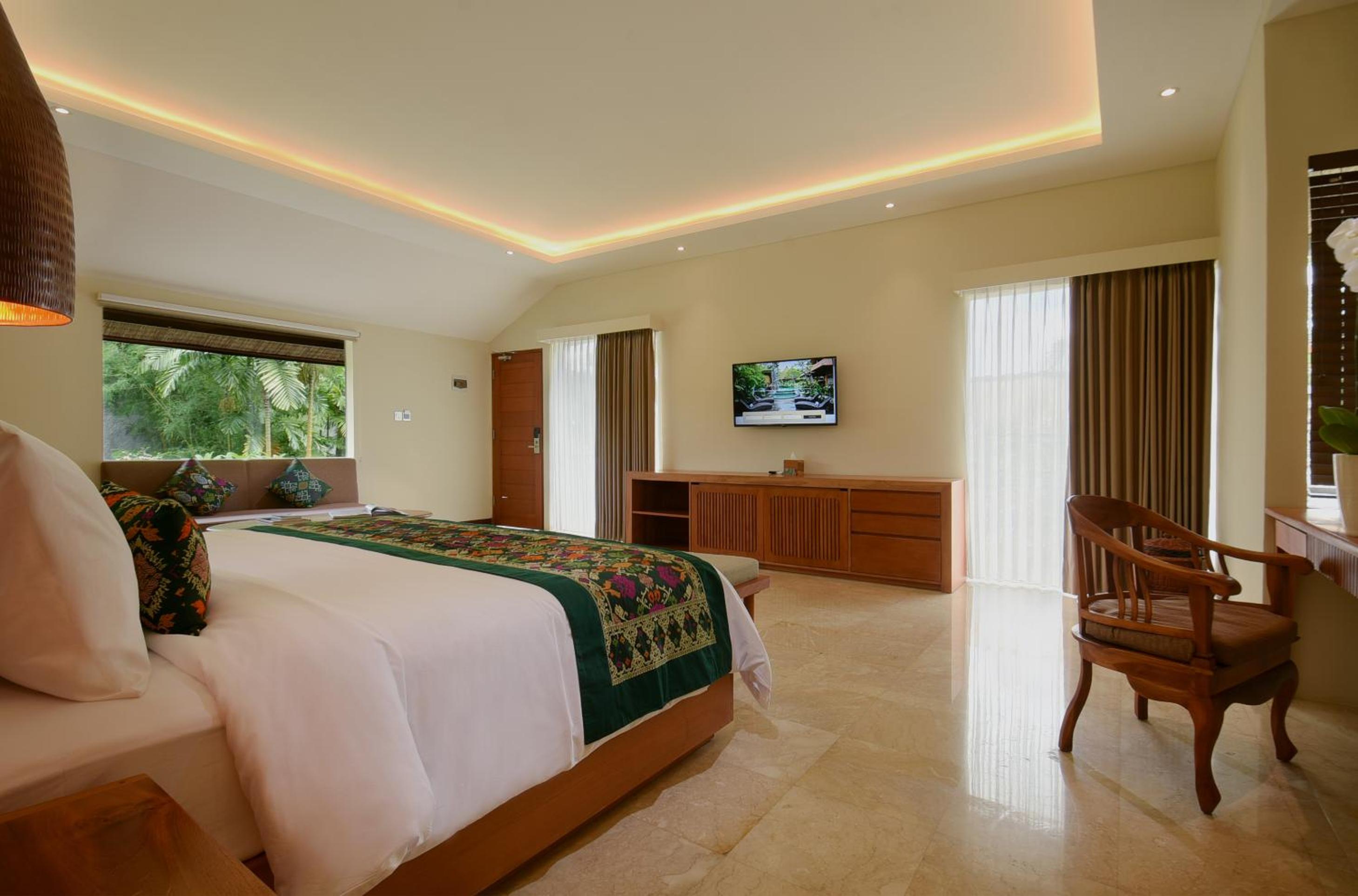 One-Bedroom Suite - Photo 1