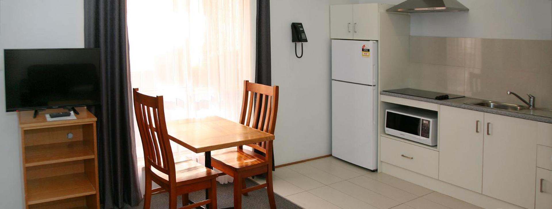 One-Bedroom Apartment - Photo 5