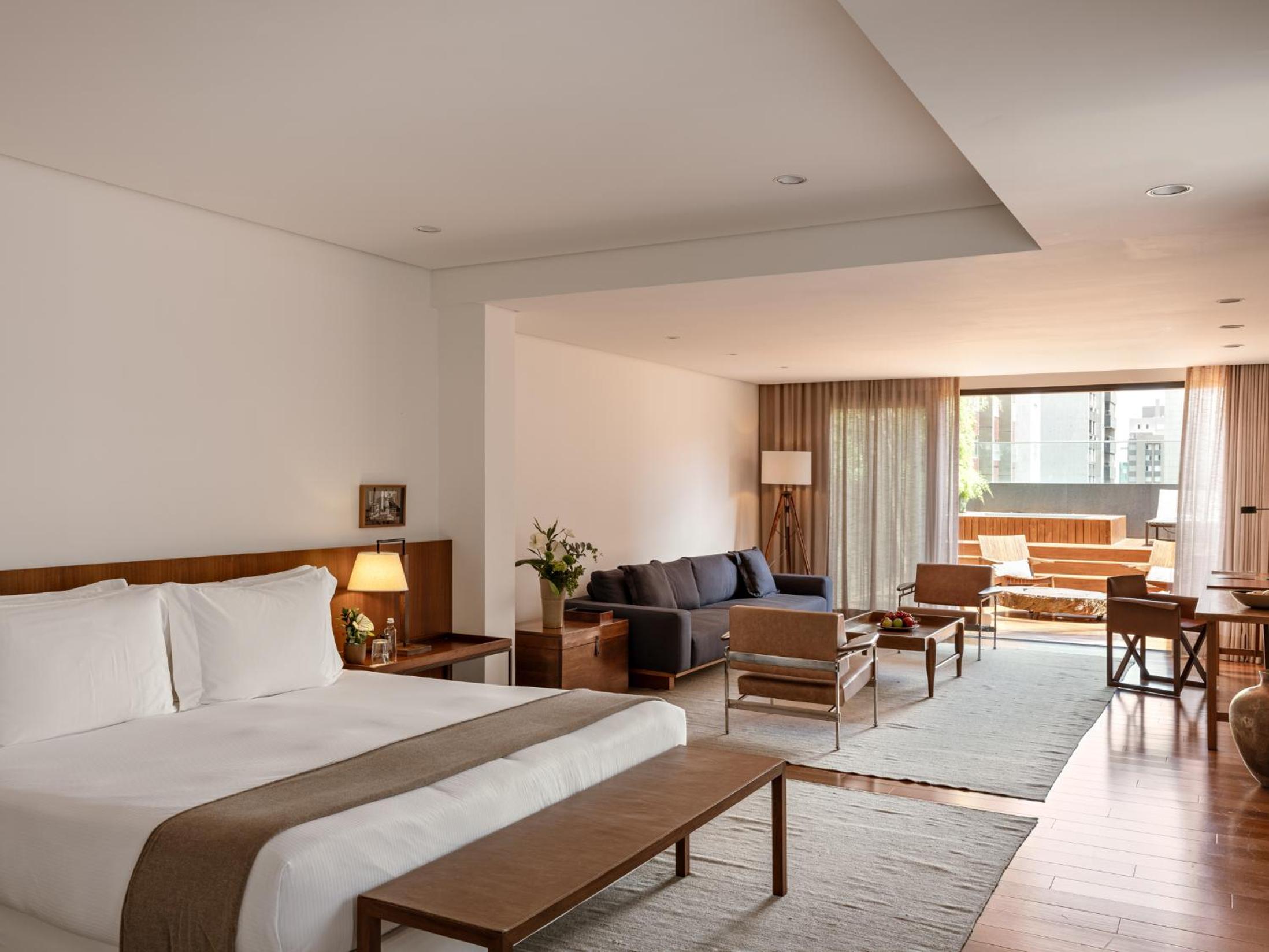 Penthouse Suite