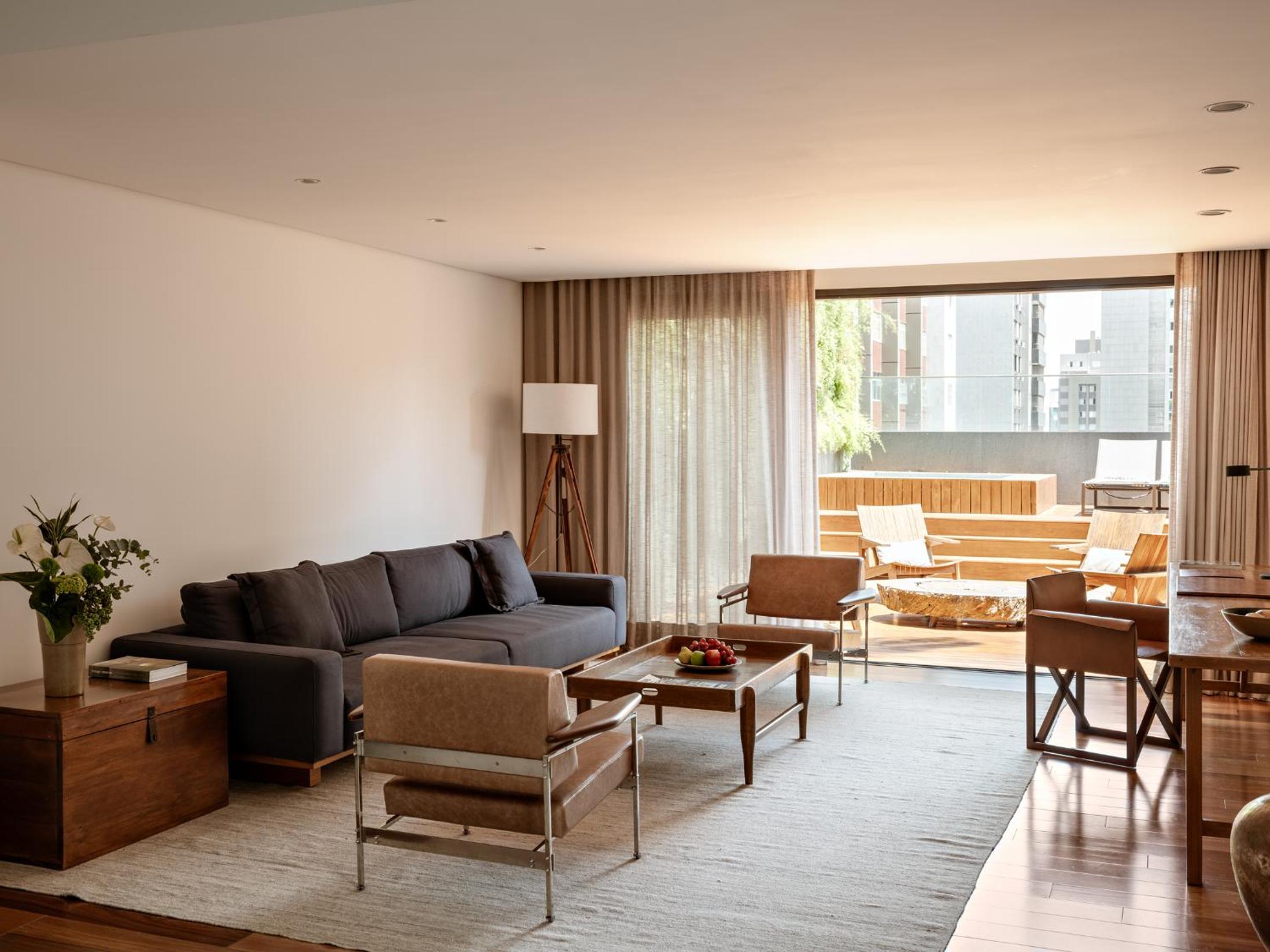 Penthouse Suite