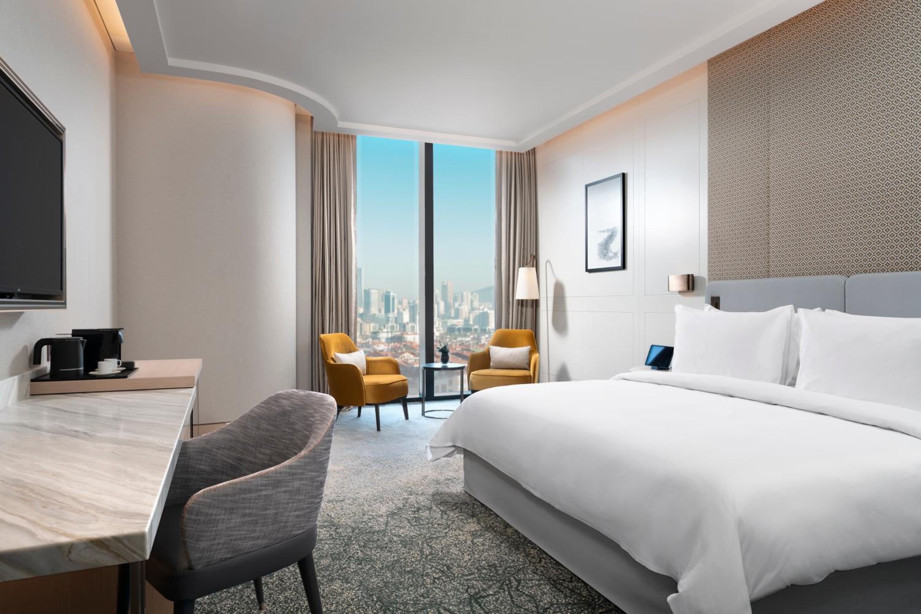 Premier City View King