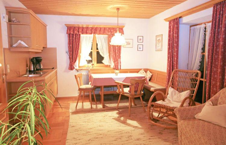 Apartment with Terrace photo 3