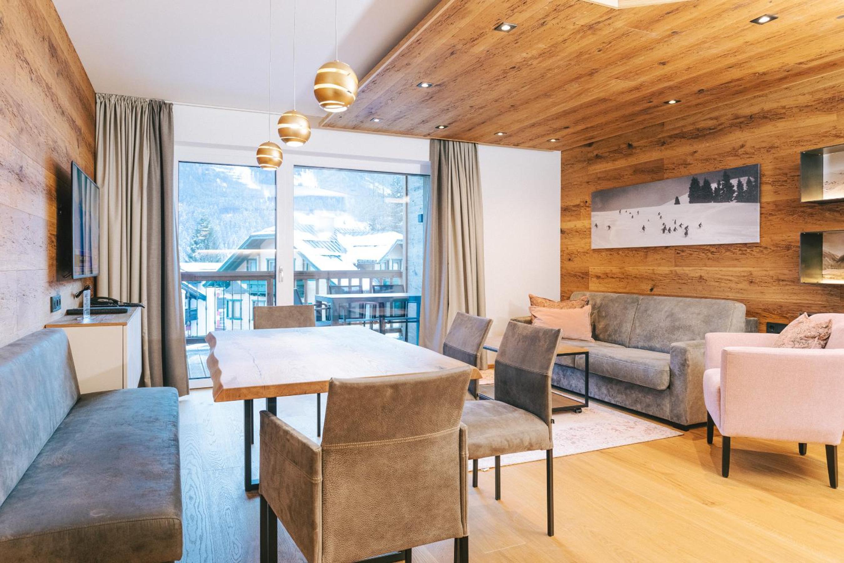 Superior Two-Bedroom Apartment