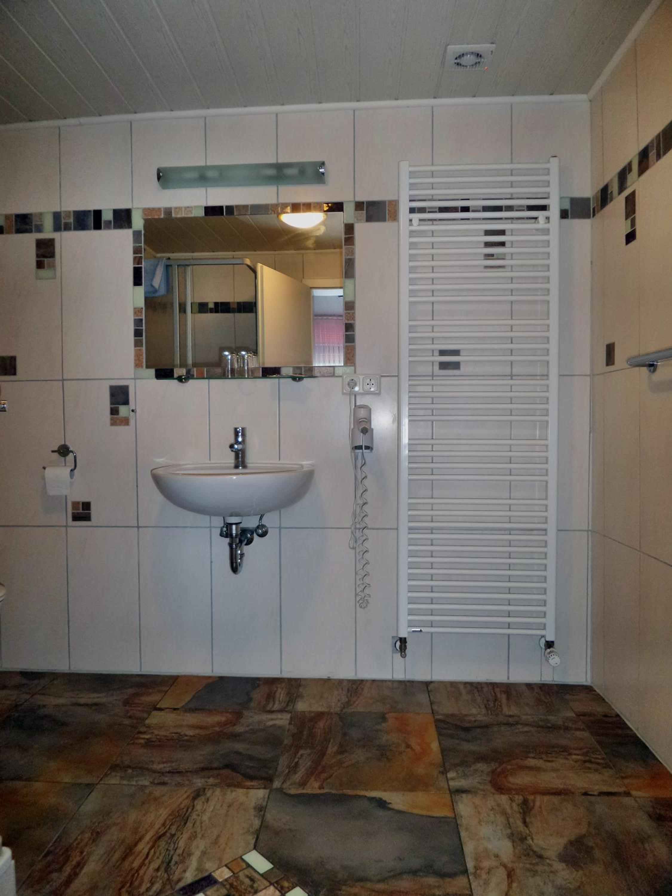 Double Room - Annex - Photo 6