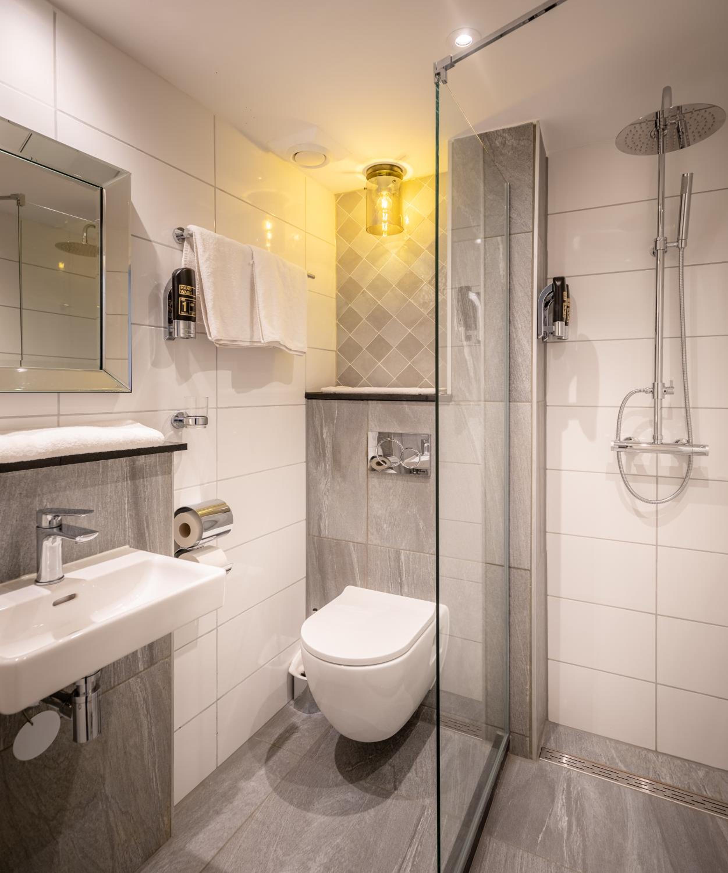 Superior Double or Twin Room with Sea View photo 3
