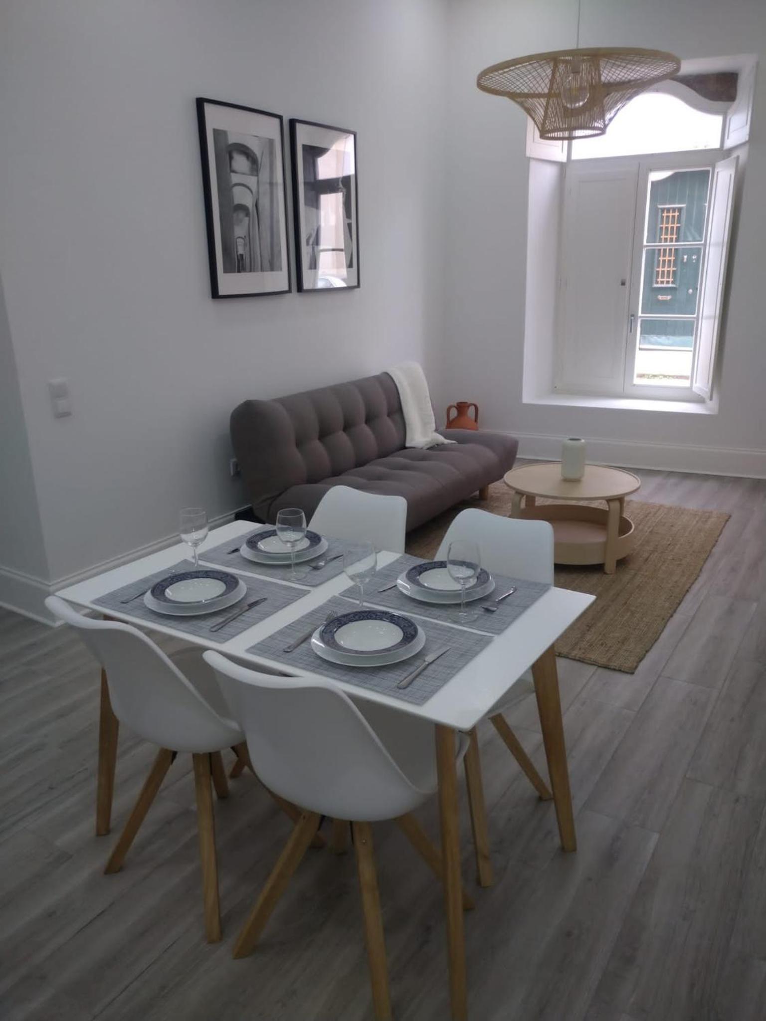 Two-Bedroom House - Ground Floor  photo 3