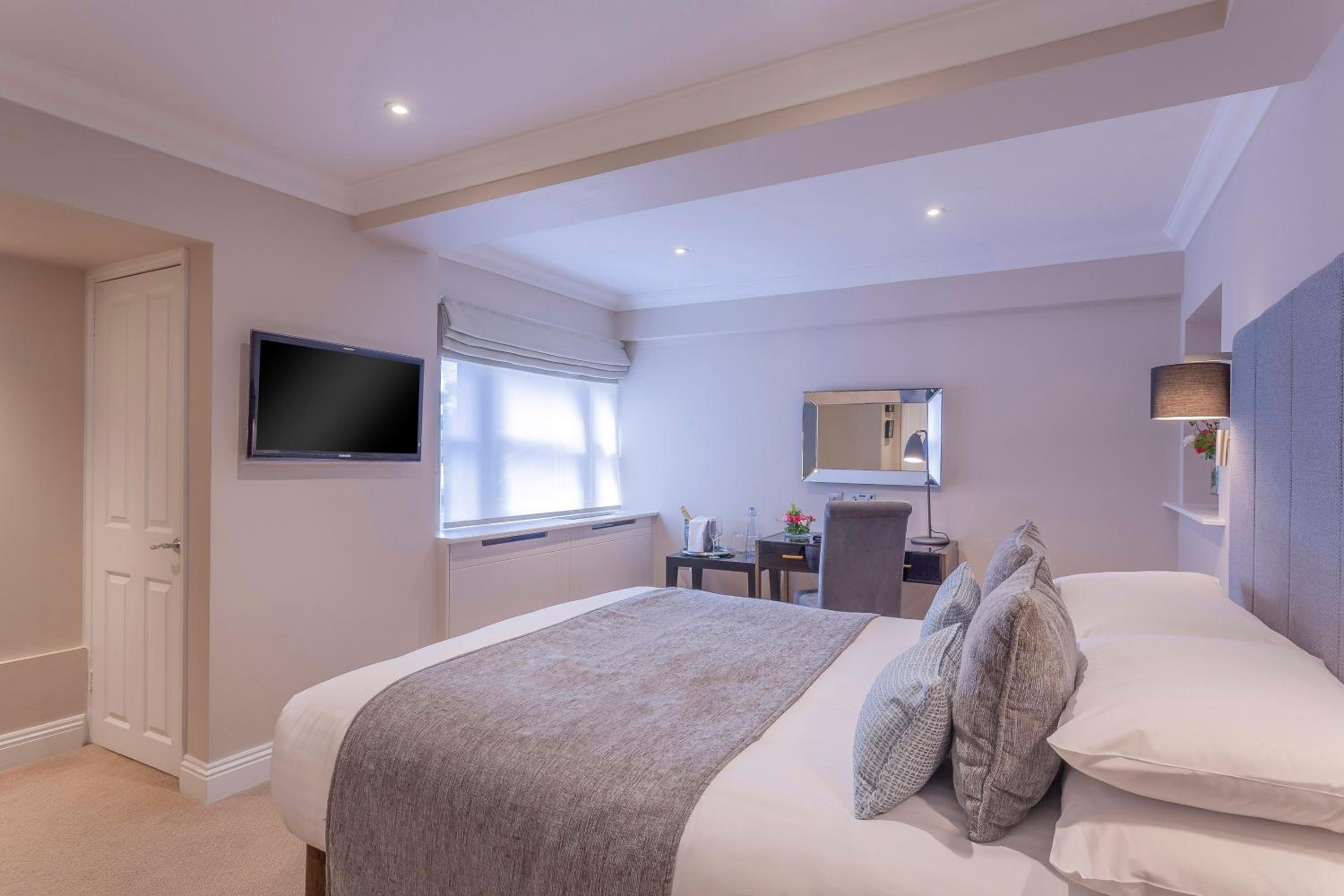 Superior Double Room - Photo 9