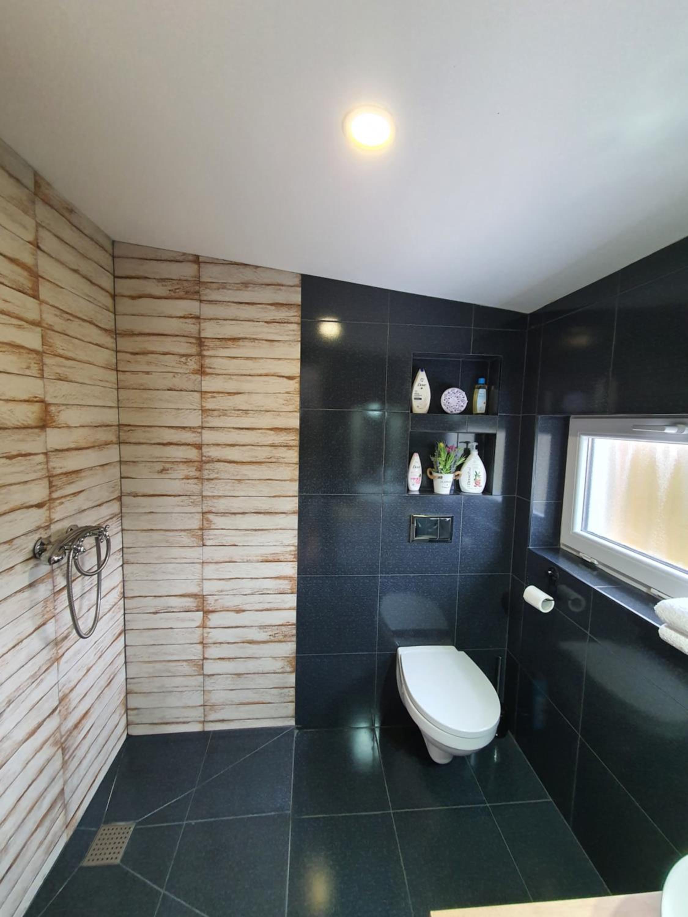Penthouse Apartment - Photo 16