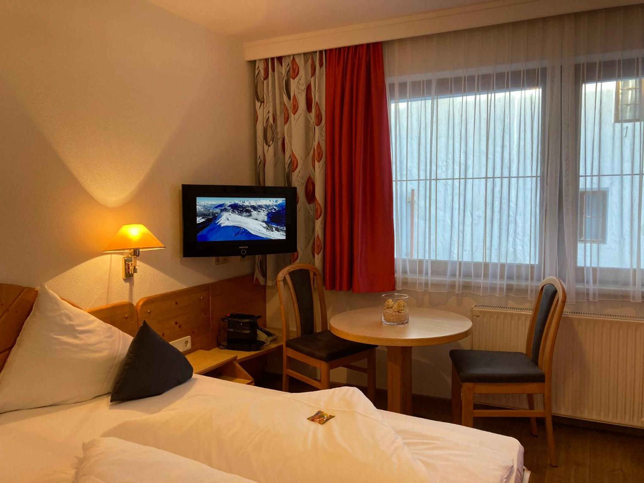Standard Double Room photo 2