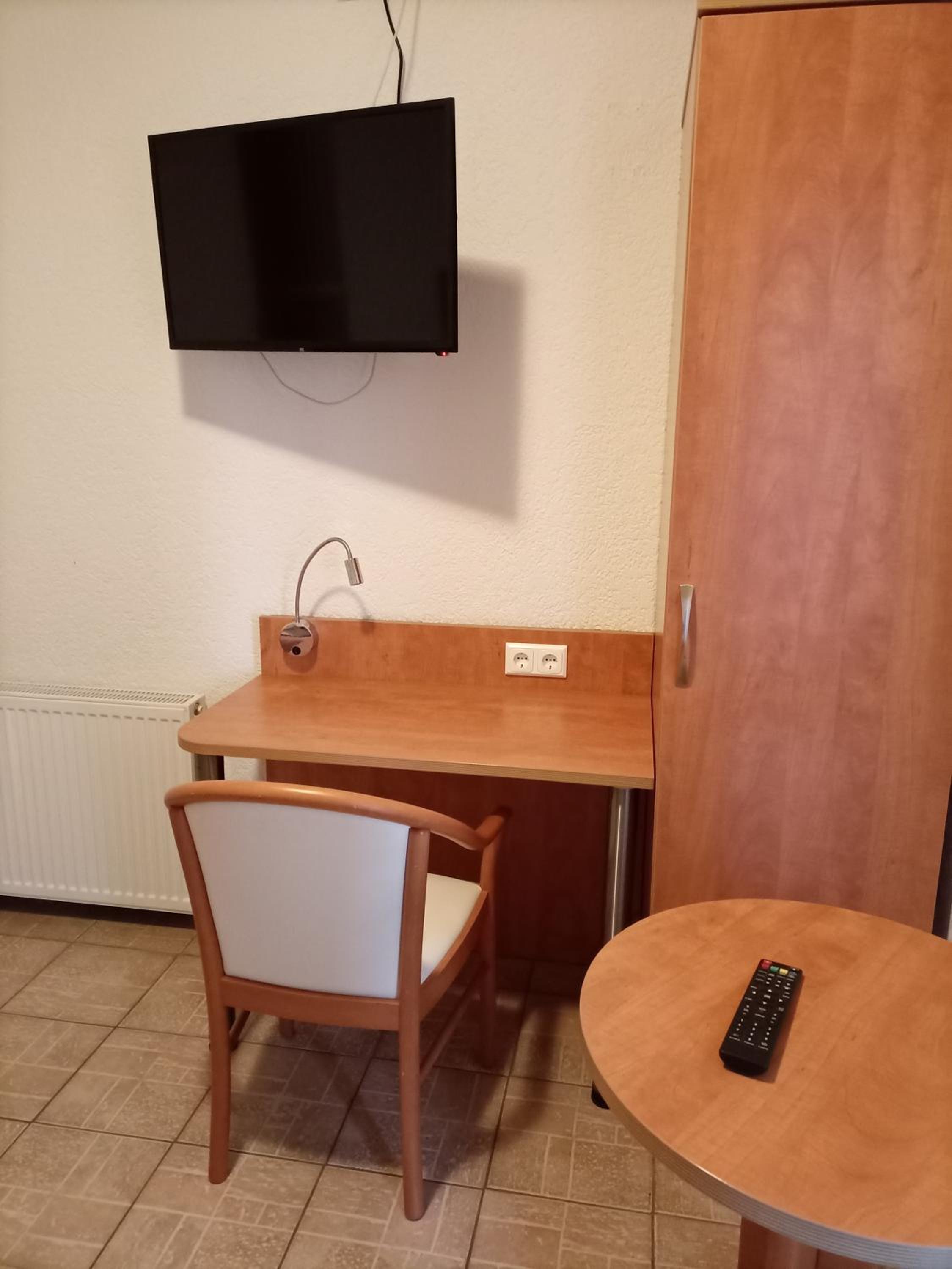 Apartment (3 Adults) photo 3