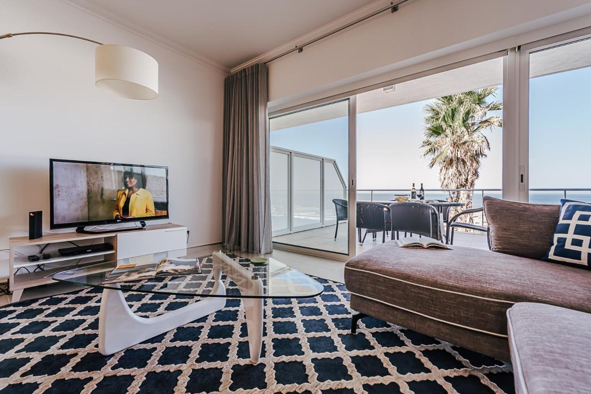 Two-Bedroom Deluxe Apartment with Ocean View