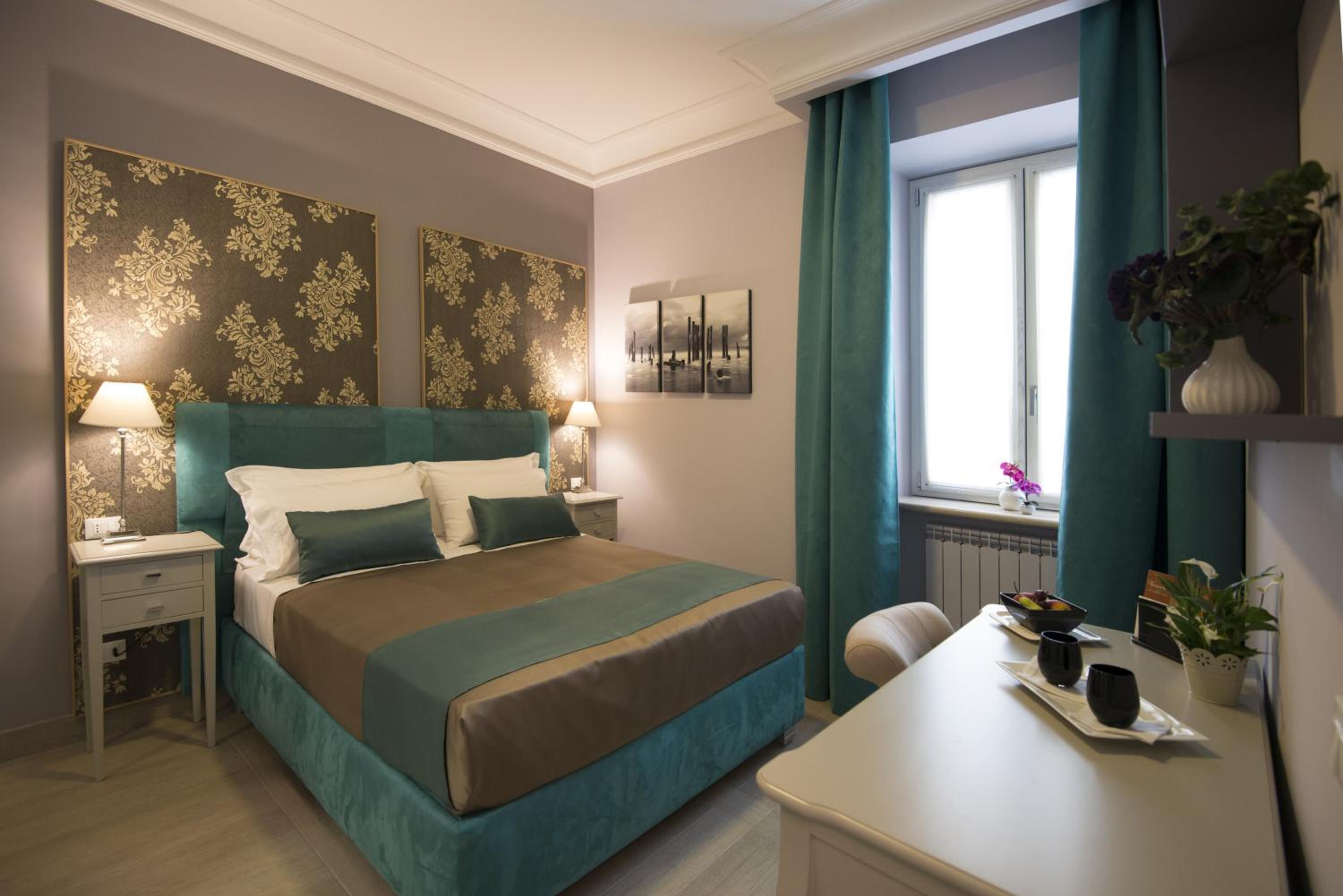 Double Room with Private Bathroom photo 1