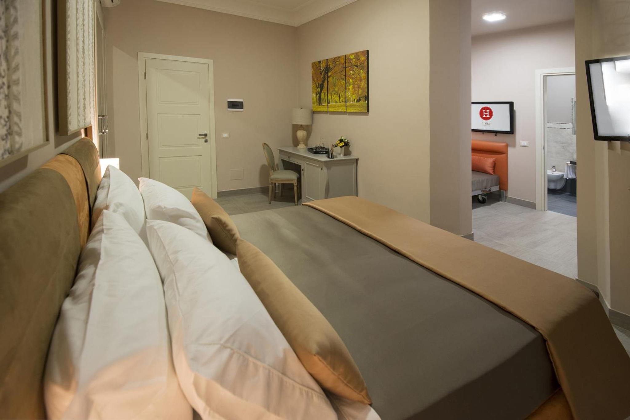 Comfort Triple Room with Shower - Photo 4