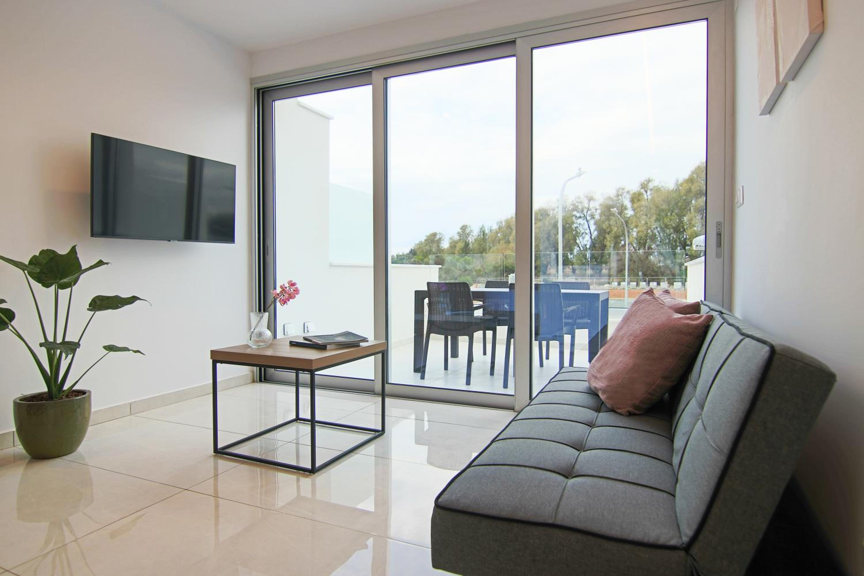 Studio with Sea View photo 1