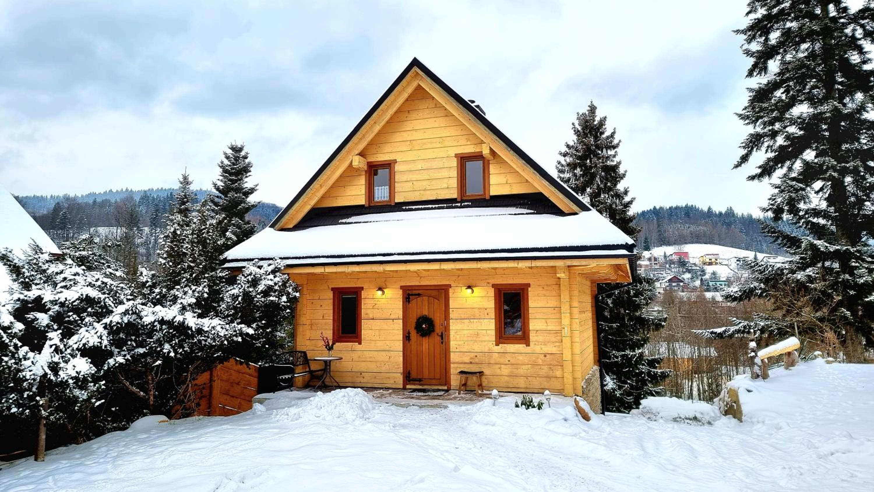 Three-Bedroom Chalet photo 1