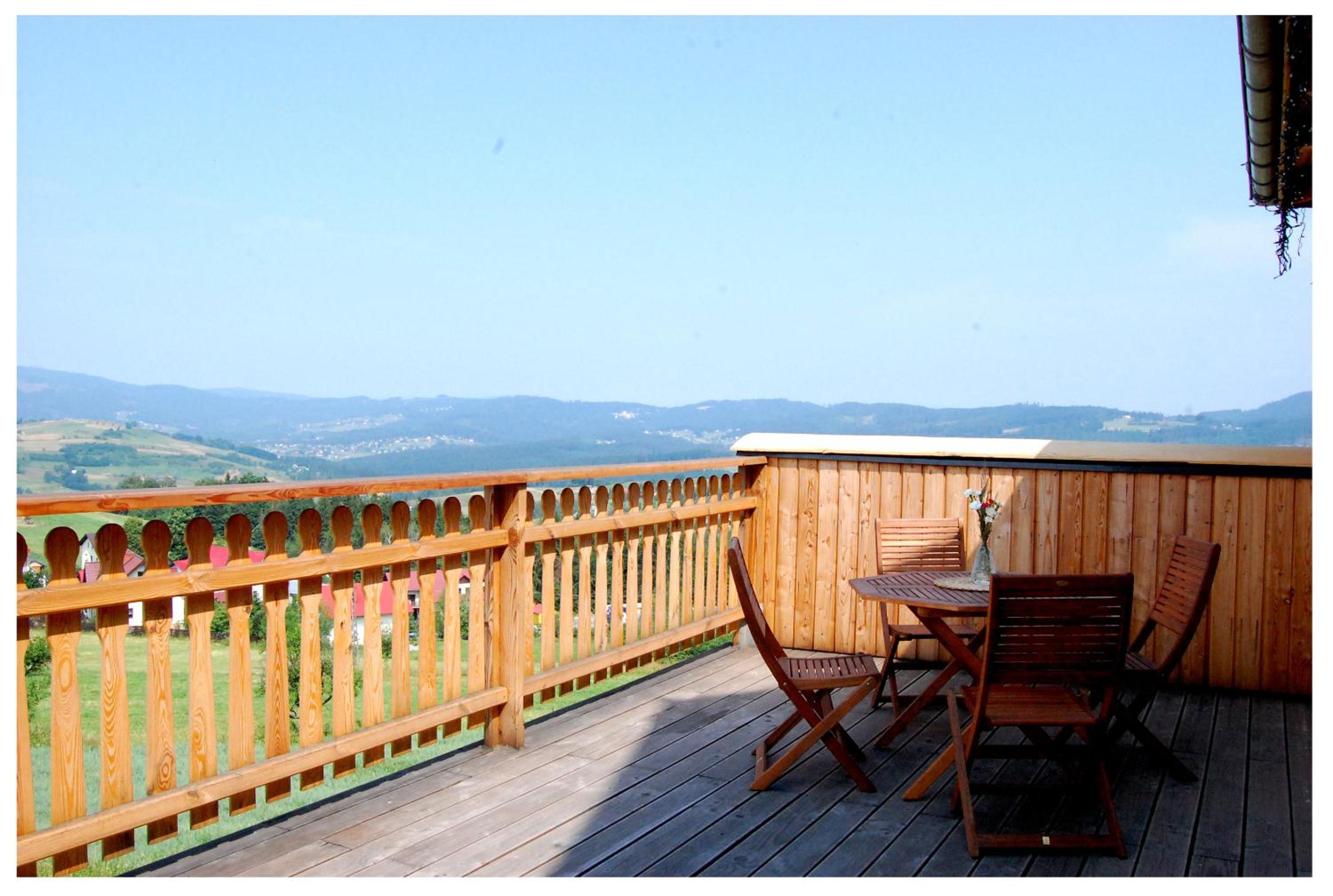 Deluxe Double Room with Balcony photo 3