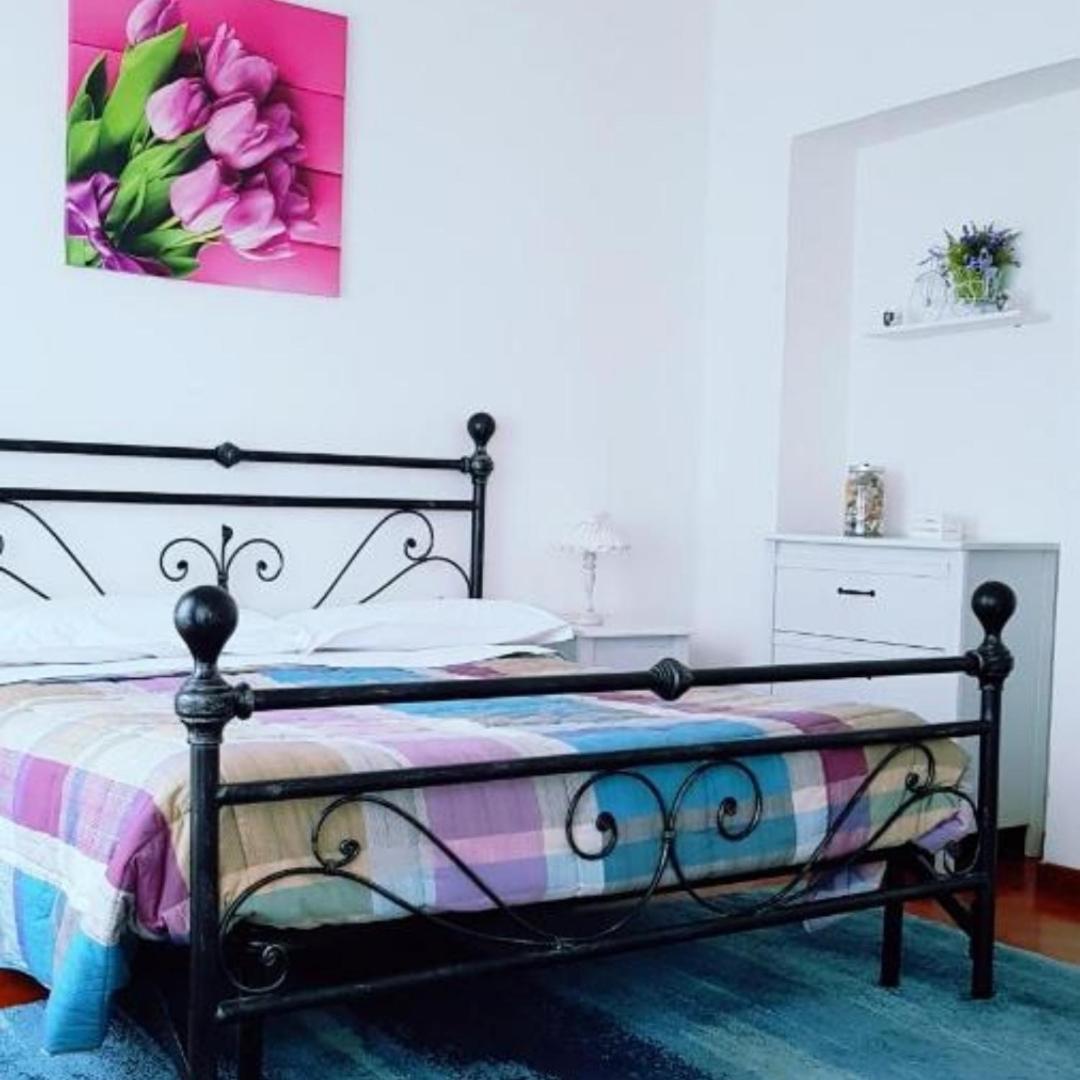 Double Room with Private External Bathroom photo 2