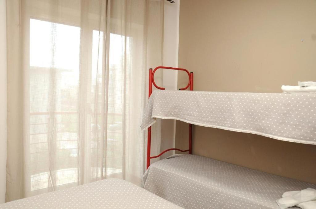 Quadruple Room - Photo 1