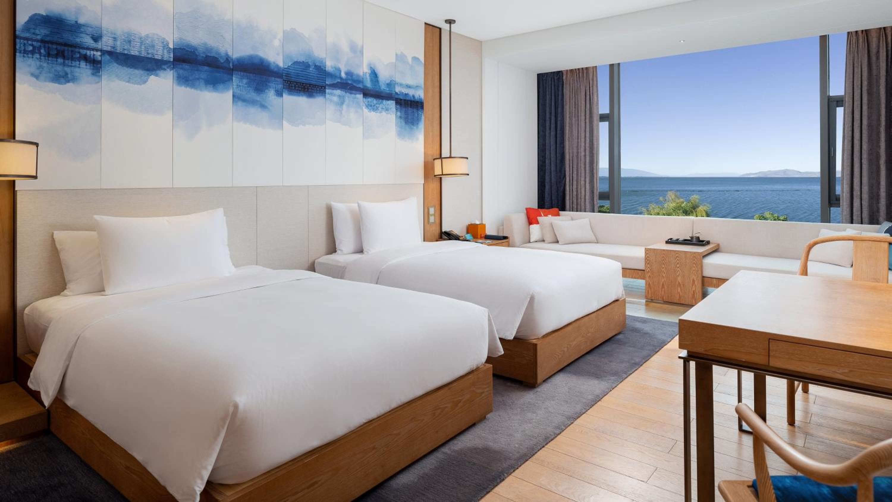 Deluxe Twin Room with Lake View