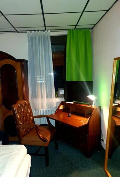 Budget Double Room photo 1