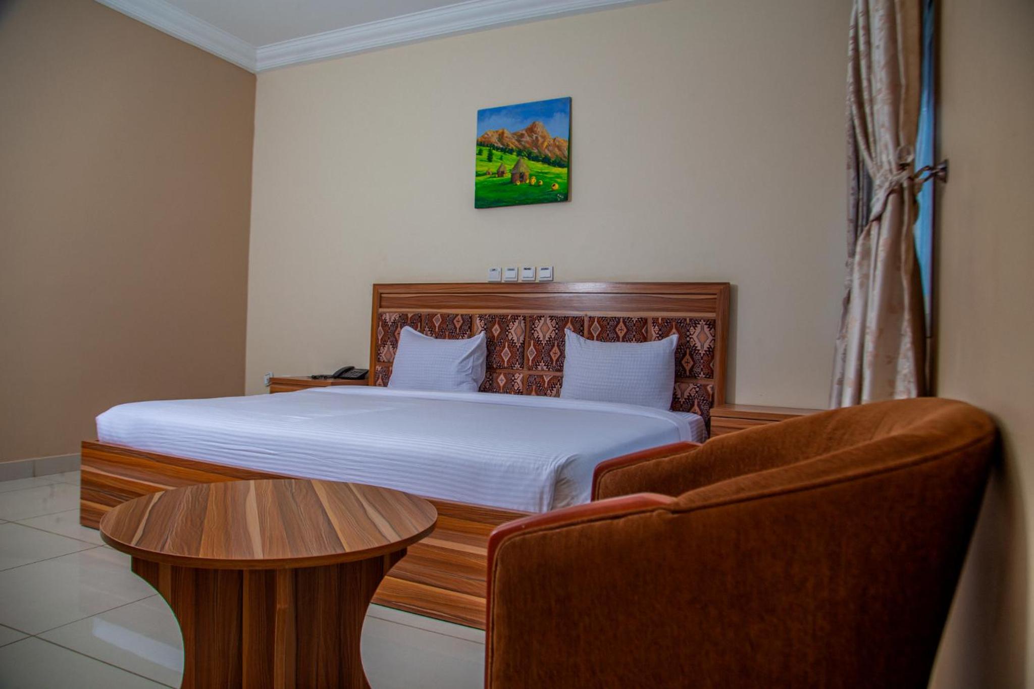 Single Room - Disability Access photo 2