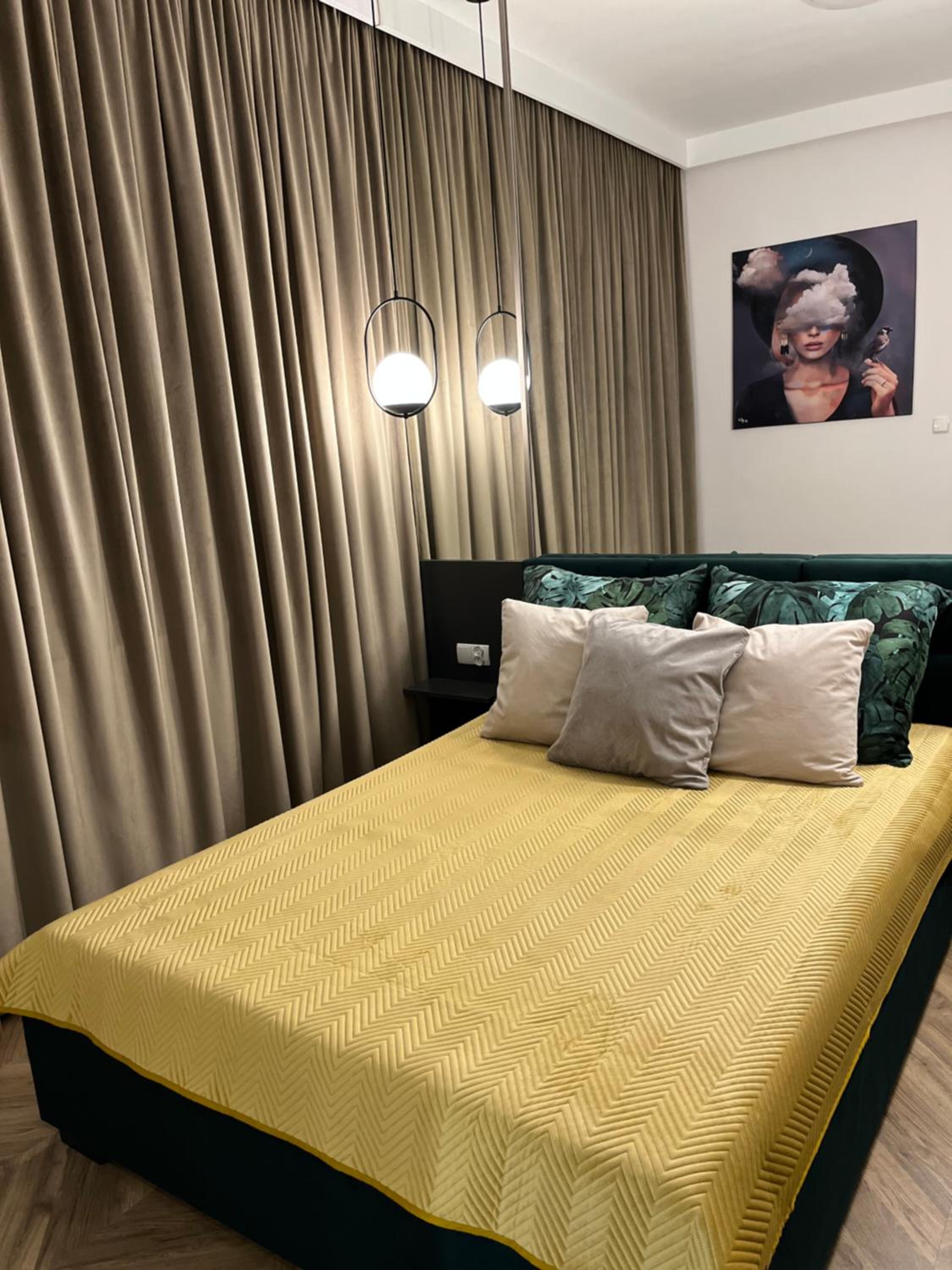 One-Bedroom Apartment - Photo 4
