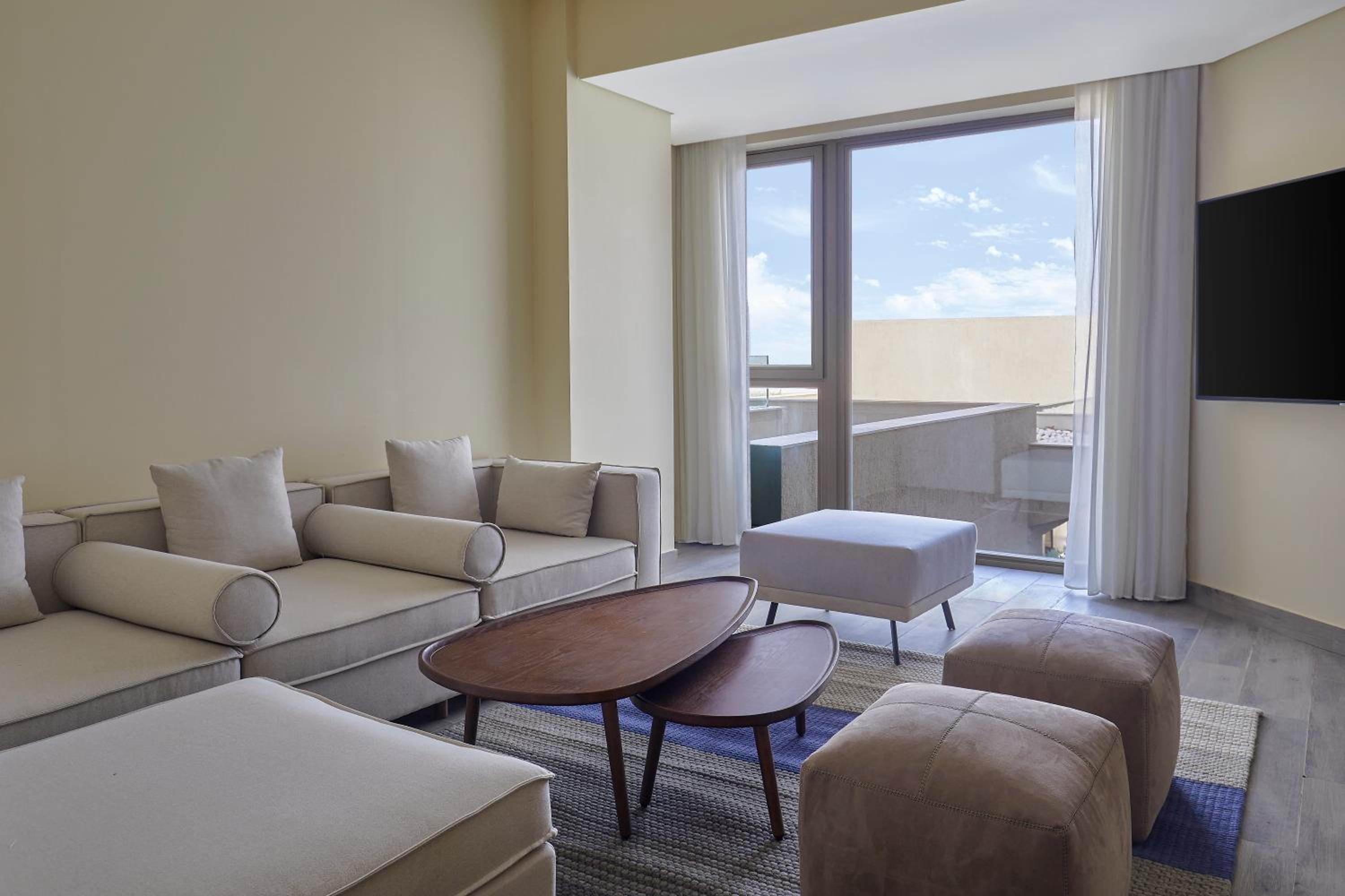 Family King Suite
