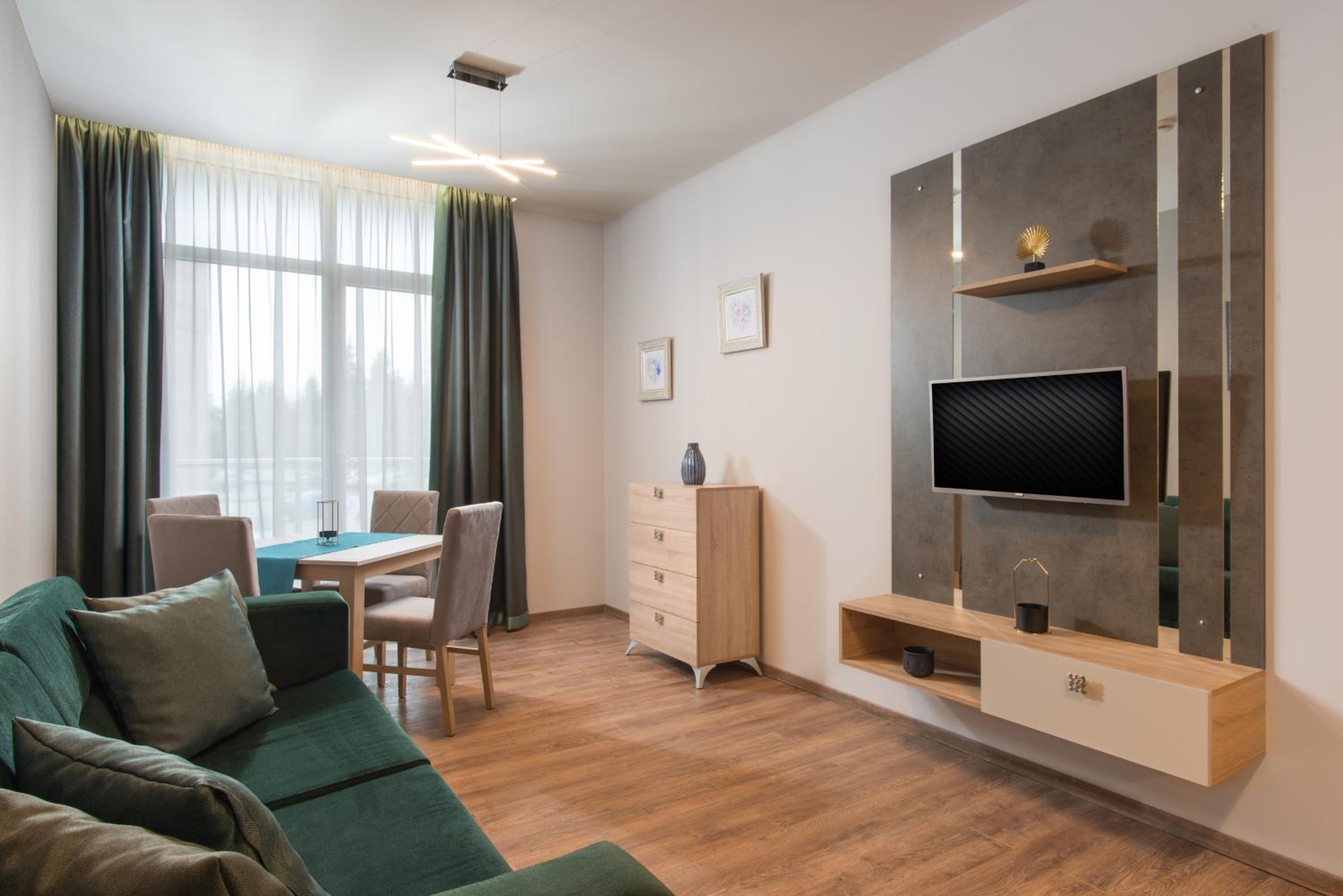 One-Bedroom Apartment - Photo 10