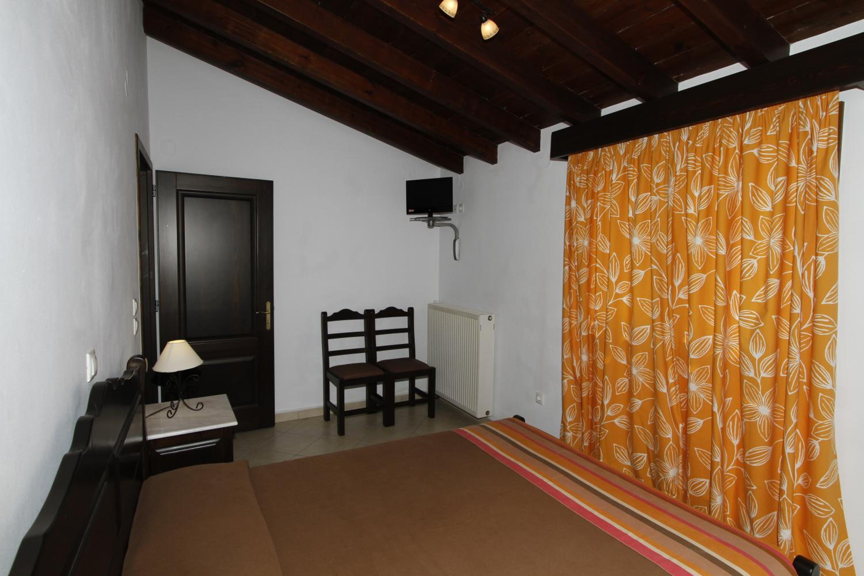 Two-Bedroom Apartment (4 Adults) photo 1