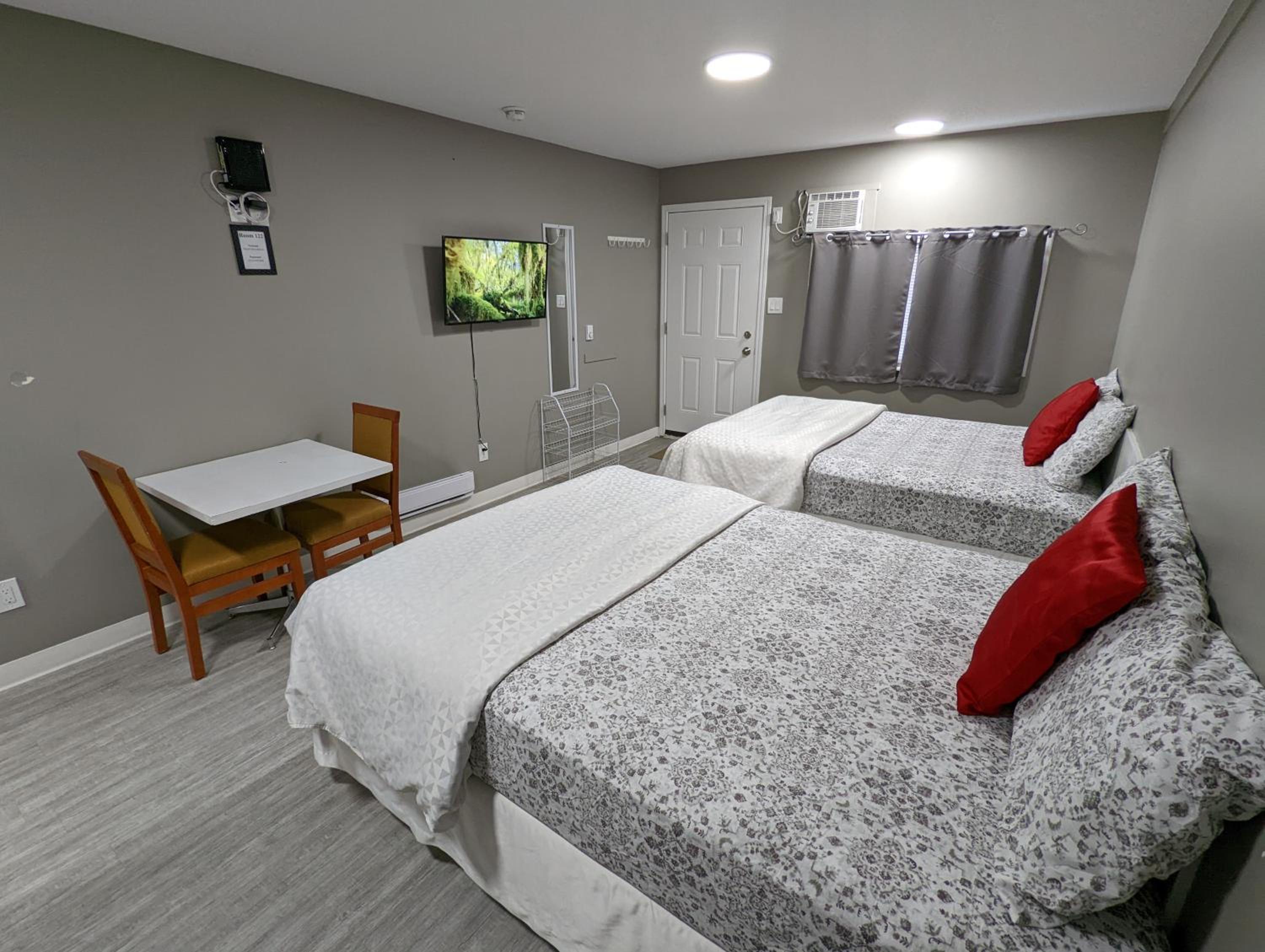 Standard Double Room - Photo 1