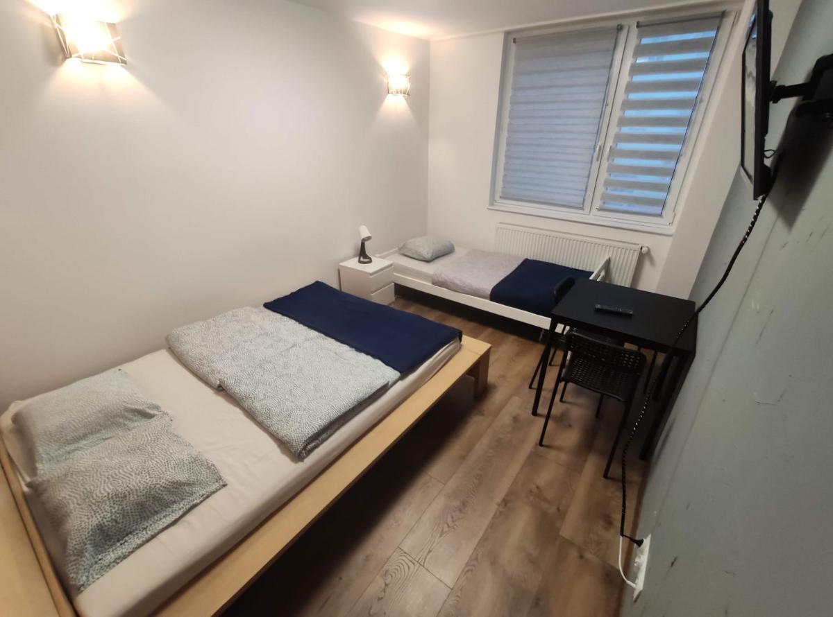 Triple Room with Shared Bathroom photo 1