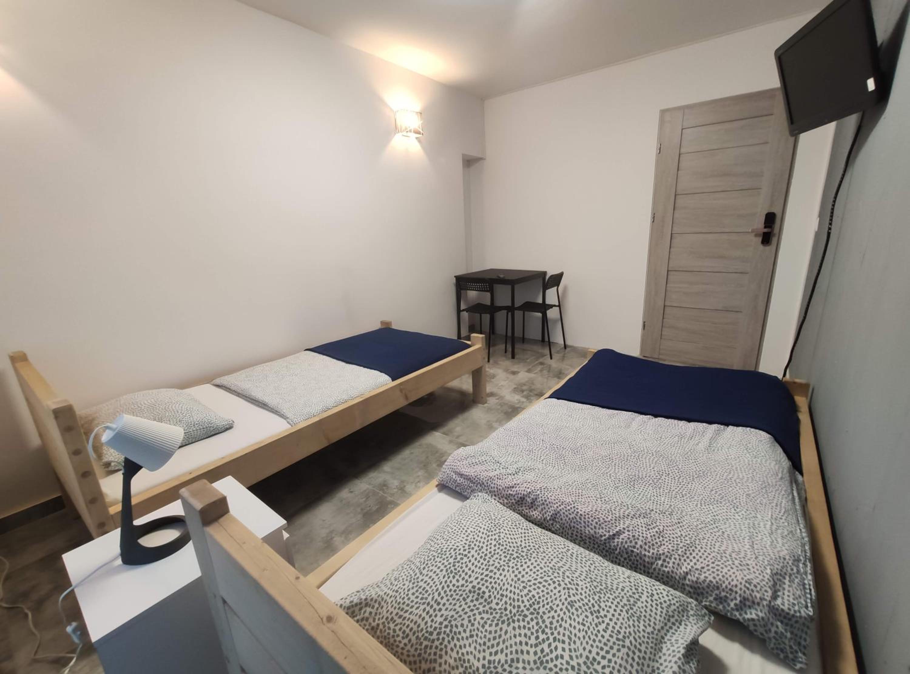 Double Room with Shared Bathroom photo 1