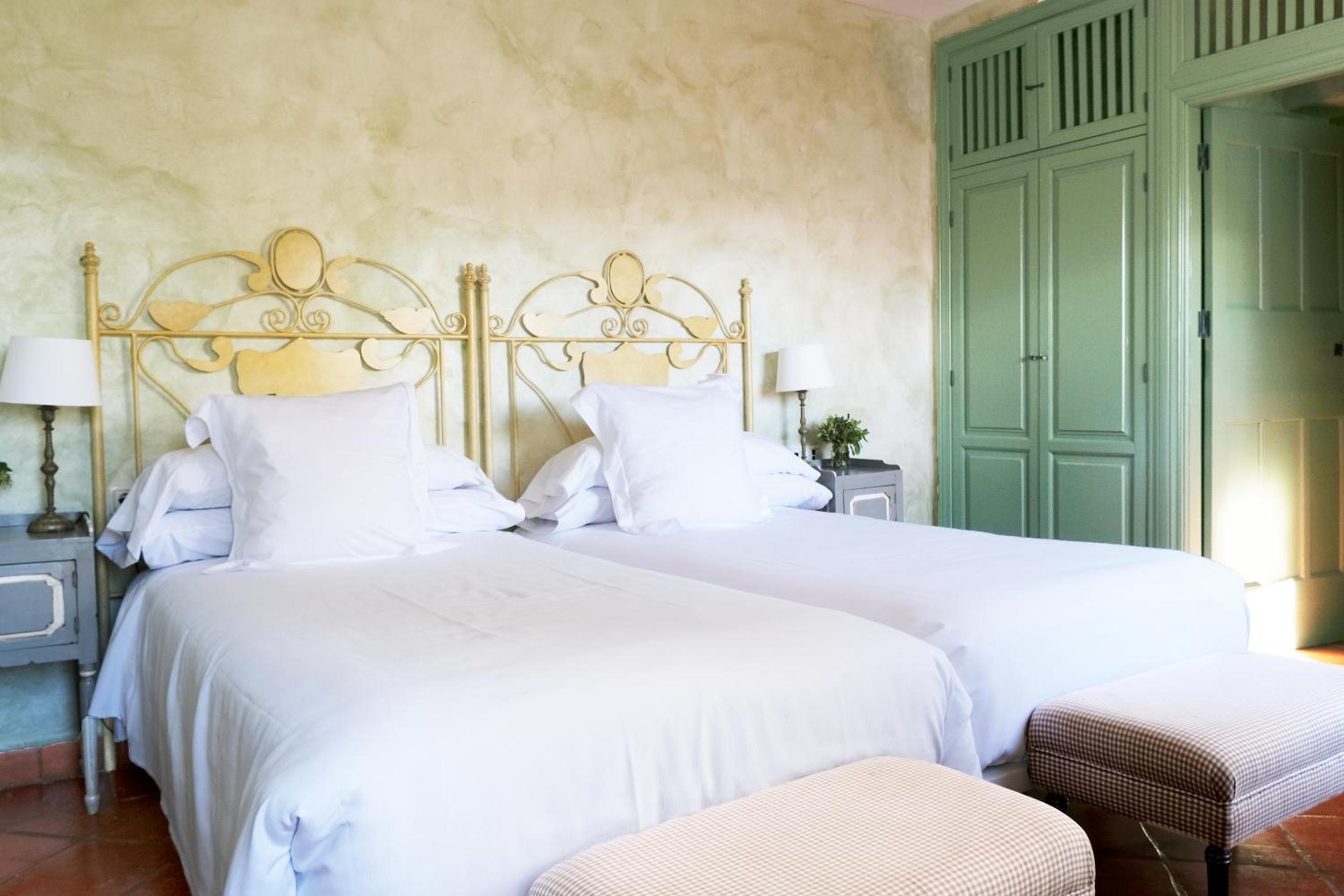 Junior Suite with Terrace - Photo 8