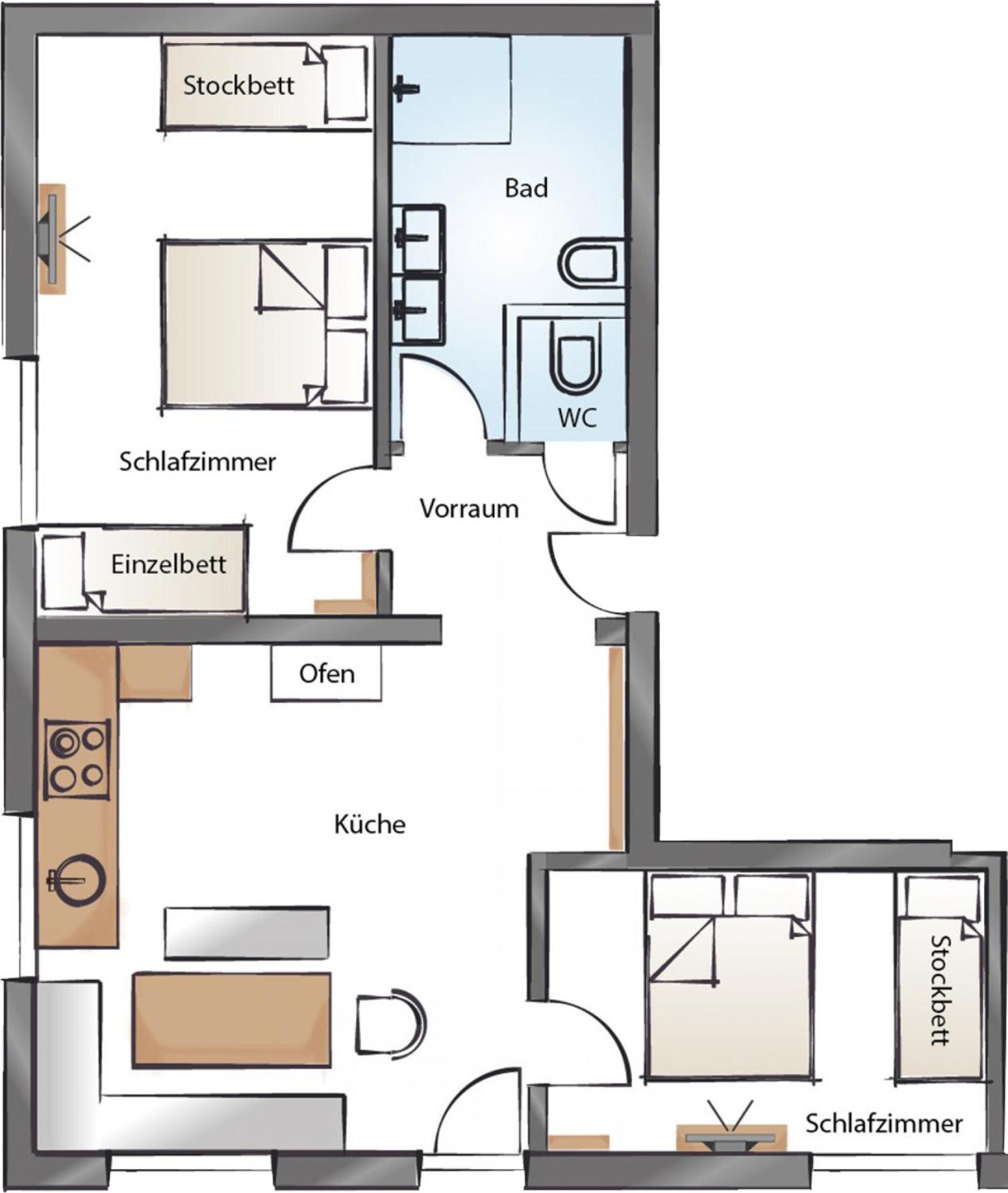 Four-Bedroom Apartment with Balcony  photo 2