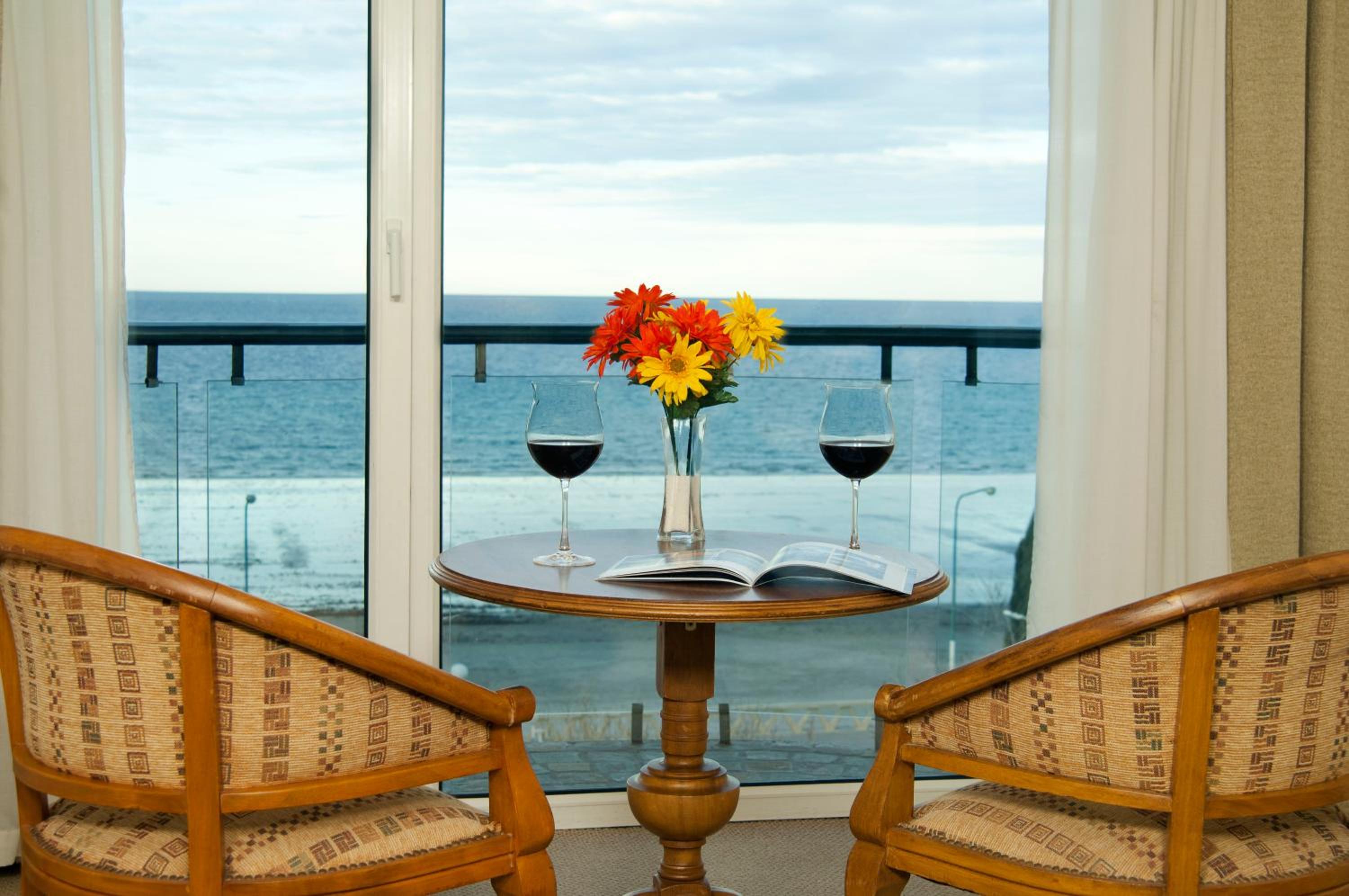 Senior Double Room with Double Sea View photo 2