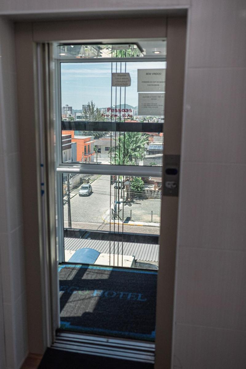 Double Room - Photo 5