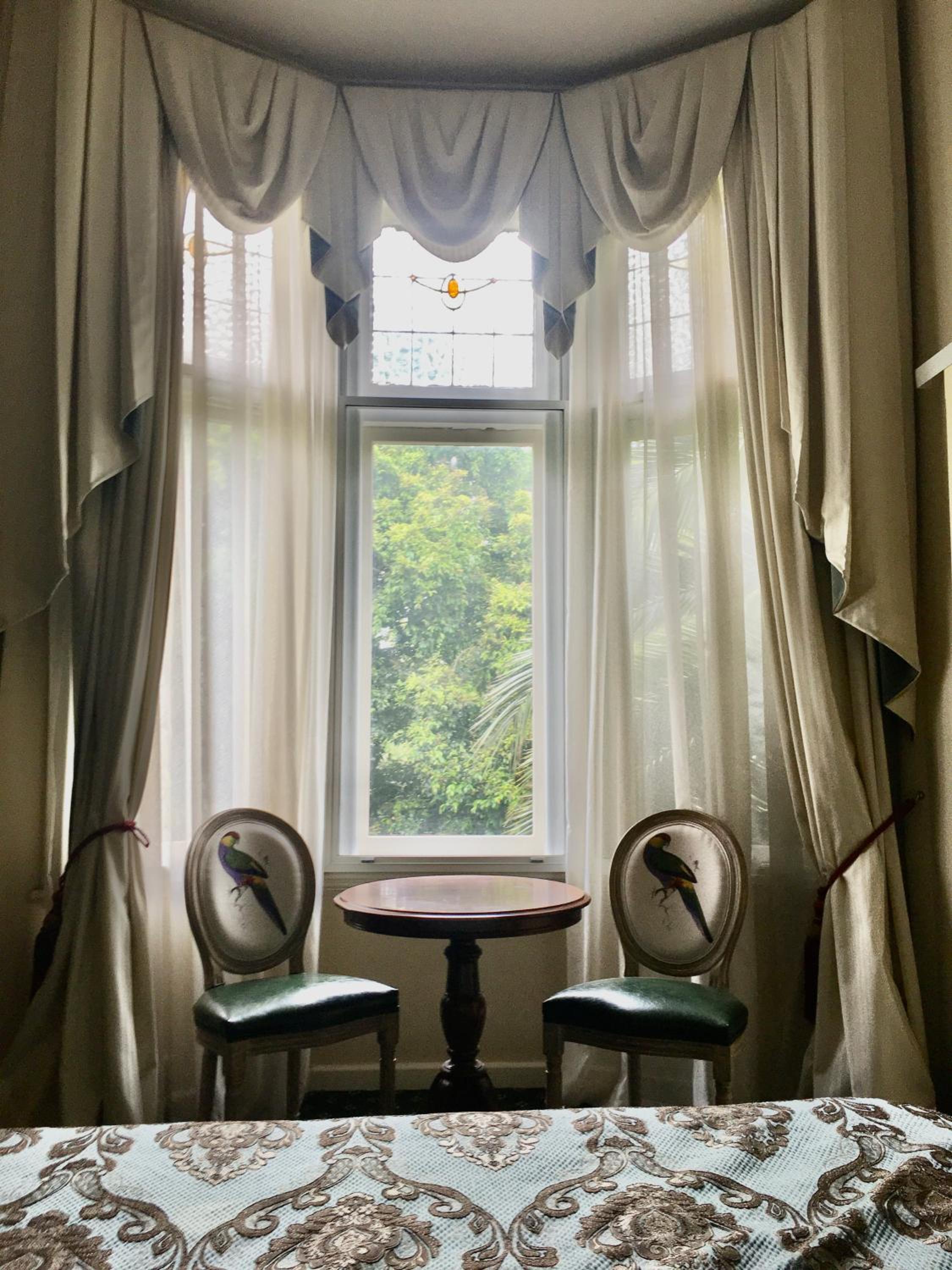 Deluxe Queen Room - Photo 6
