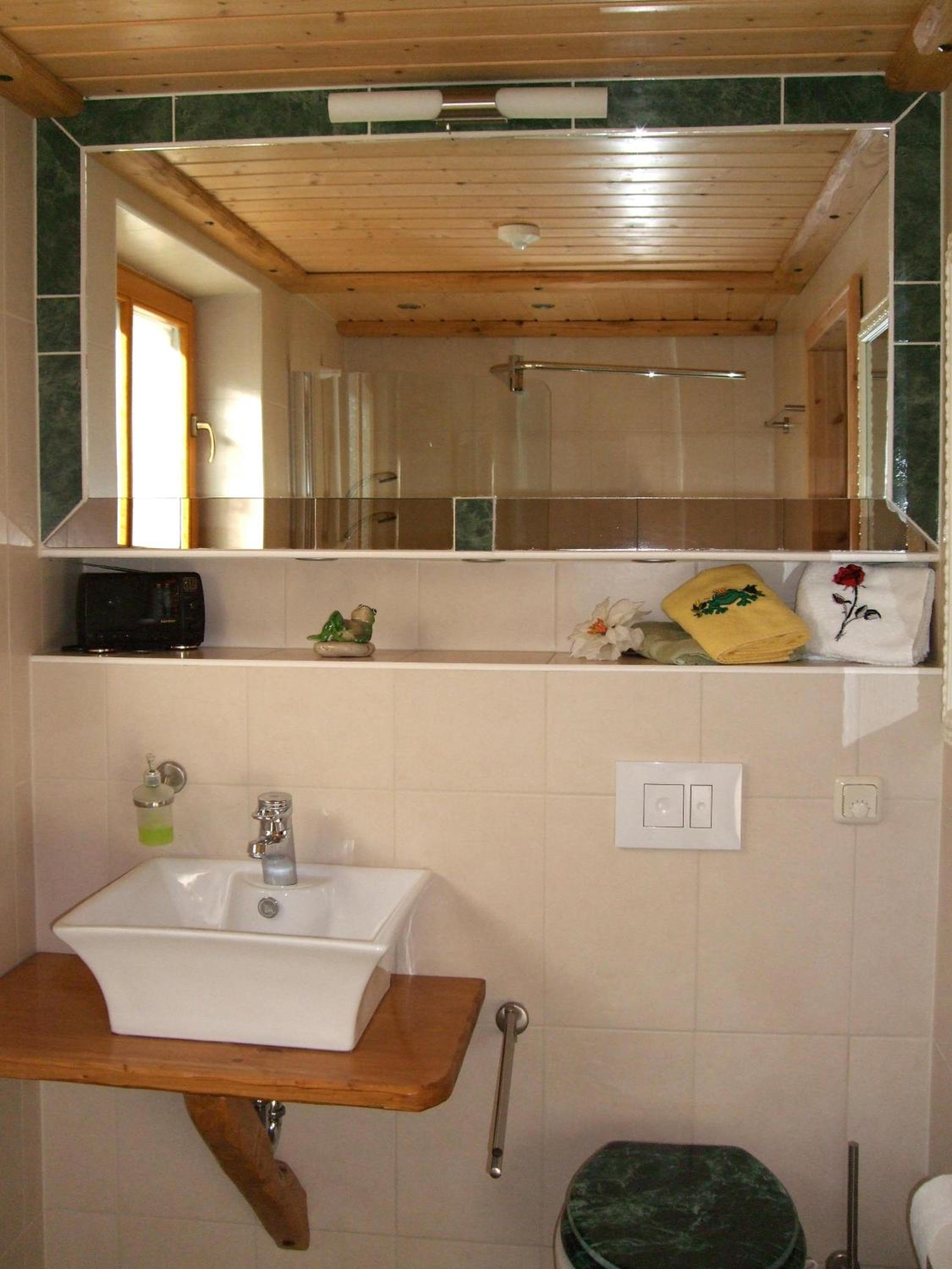Standard Twin Room with Garden View photo 2